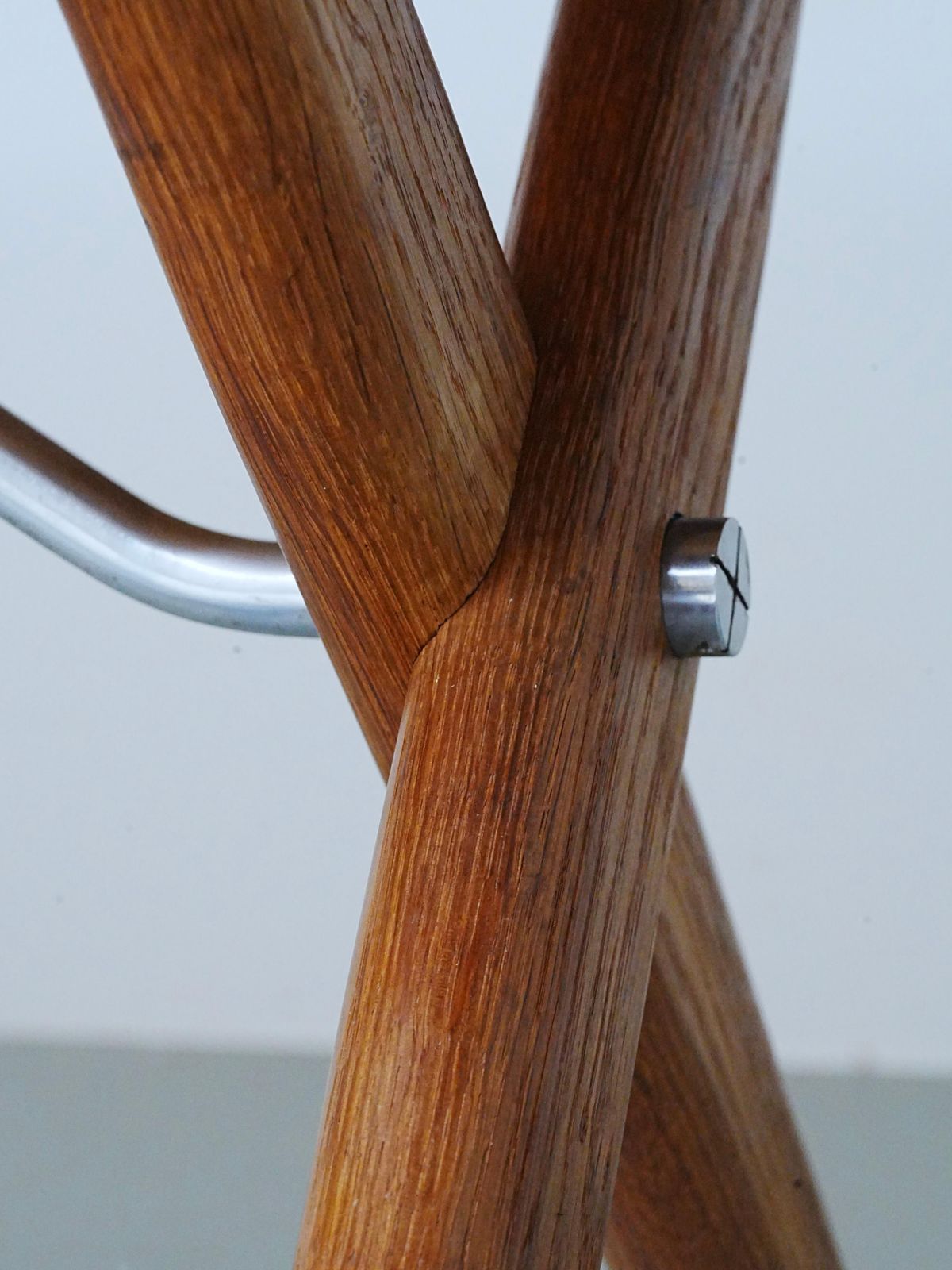 photo furniture Hans Wegner Voor Andreas Tuck – Eettafel 303 In Eiken En Metaal, Denemarken, Ca. Jaren 1950