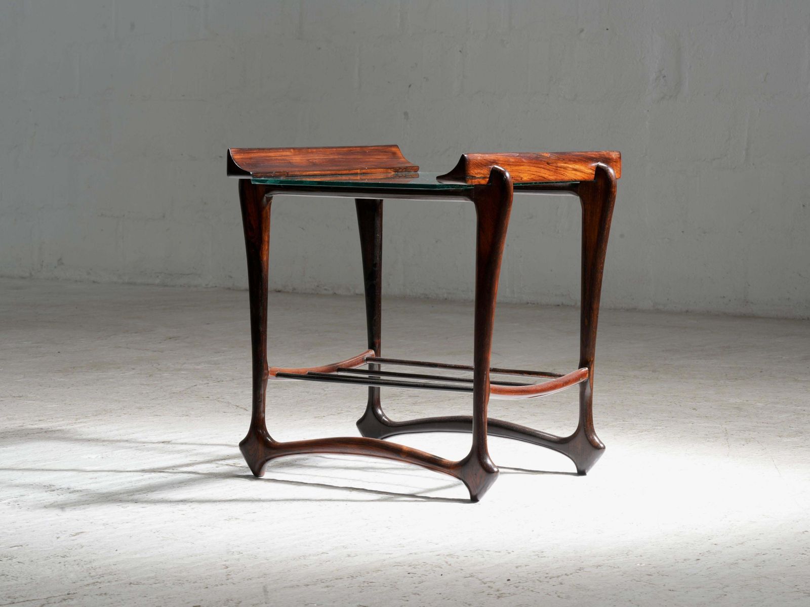 Bijzettafel Van Giuseppi Scapinelli, Hout En Glas, Brazilië, Ca. Jaren 1950 photo furniture