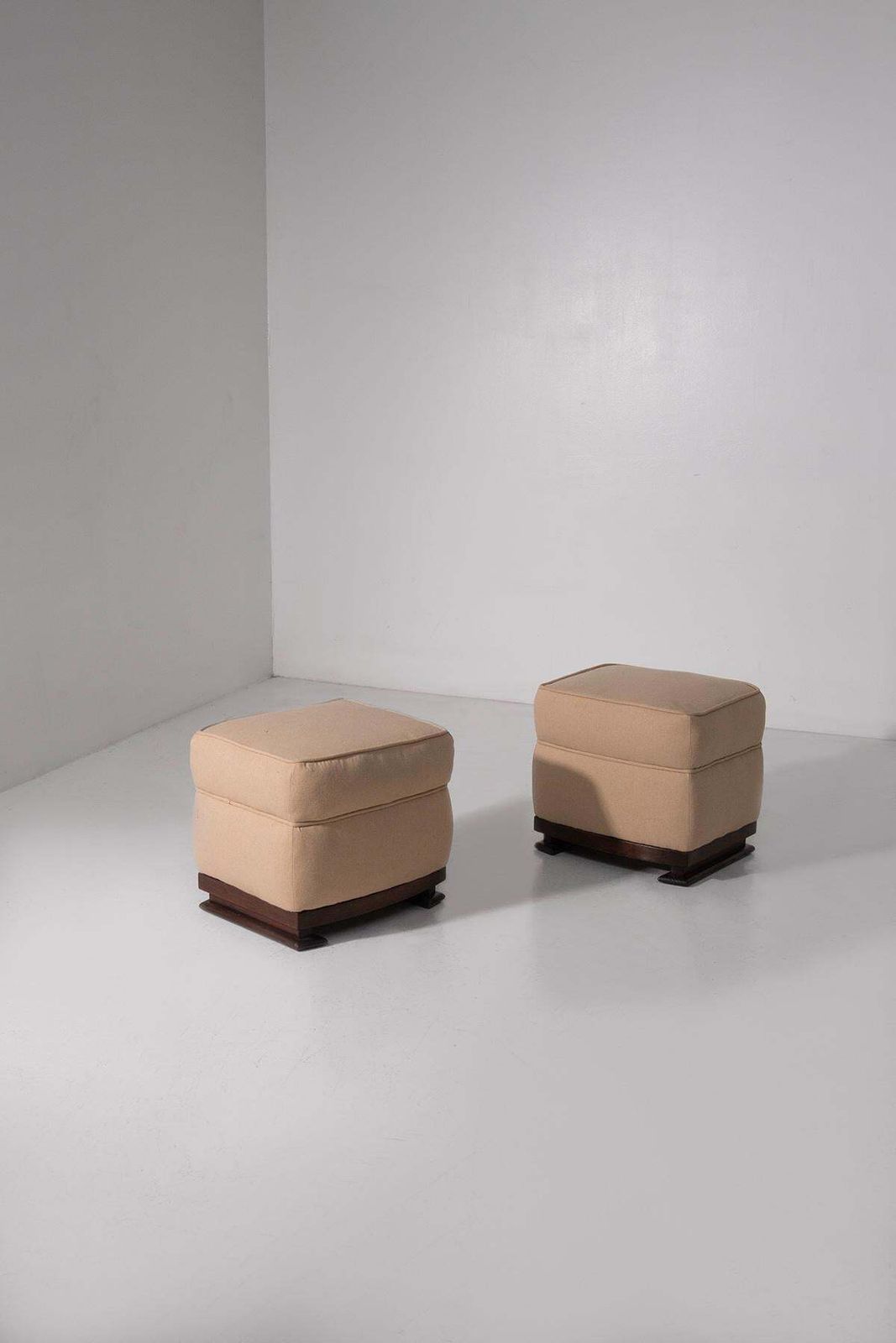 Rare Guglielmo Ulrich Italian Pair Of Stools In Cotton photo furniture
