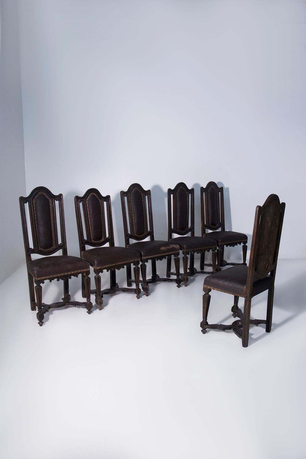 photo buy Set Of Six Antique Italian 17th 18th Century Rocchetto Chairs