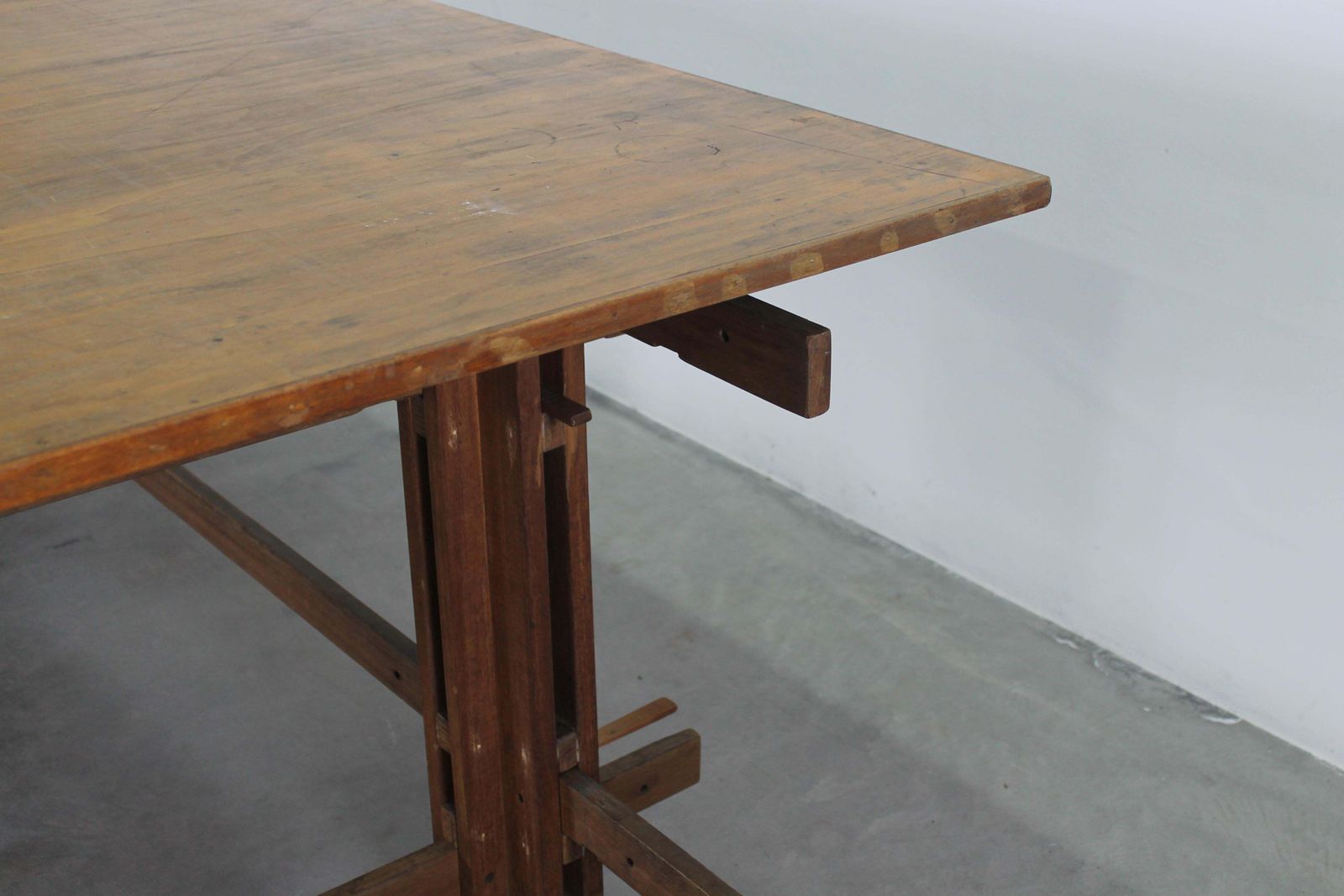 Giuseppe Rivadossi High Table In Oak Wood By Officina Rivadossi 1970s photo buy