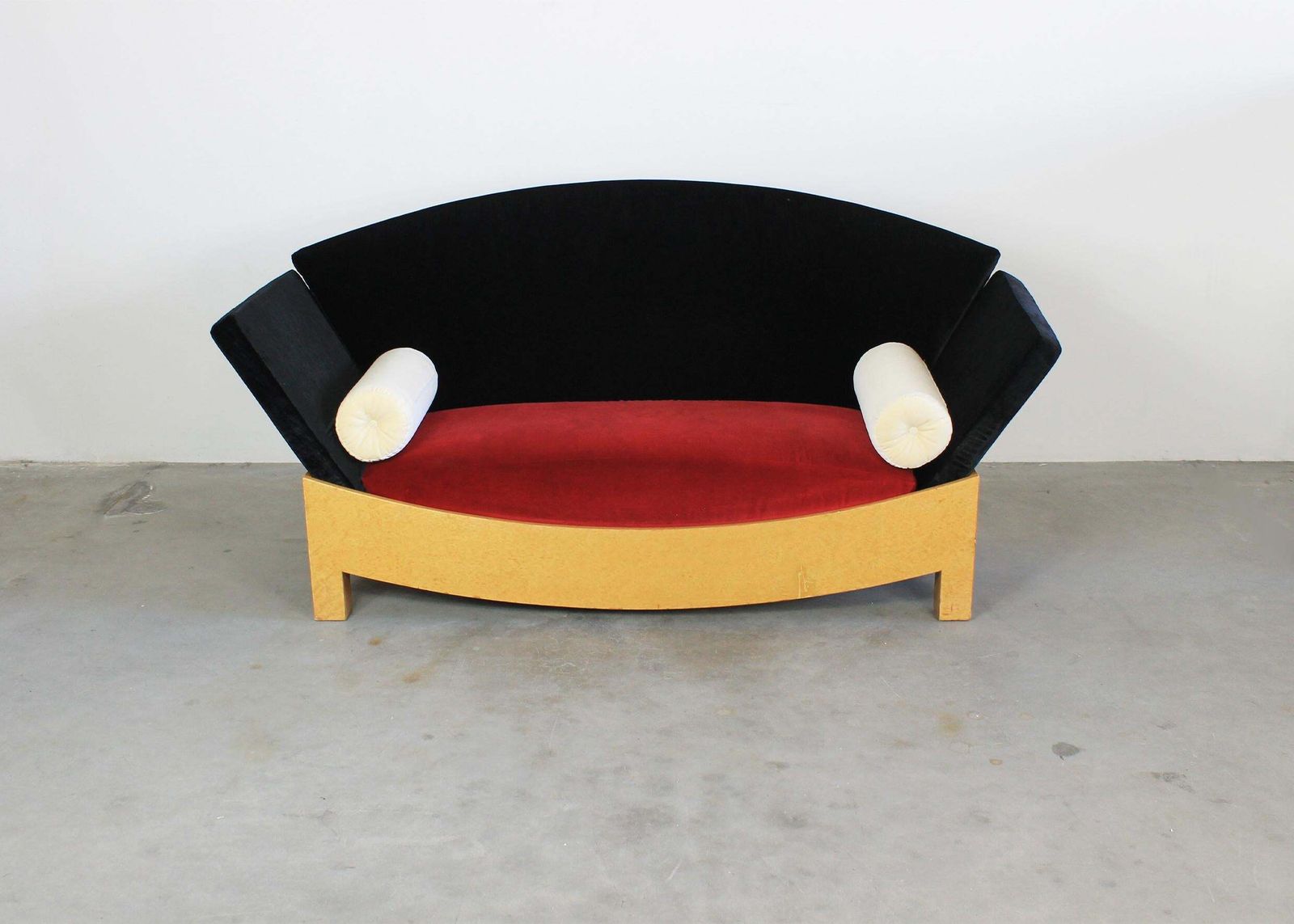 Hans Hollein Mitzi Sofa In Poplar And Wool Cloth By Poltronova 1981 photo Furniture