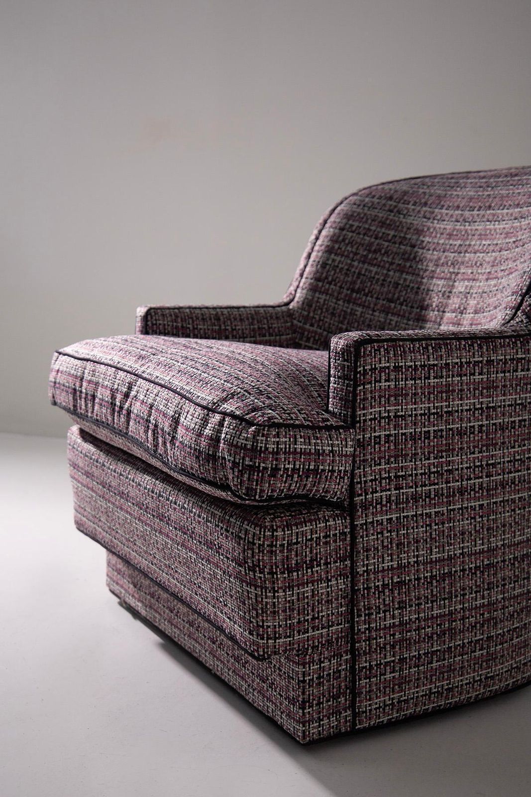 4160.0 Hollywood Regency Style Armchair And Ottoman Set photo