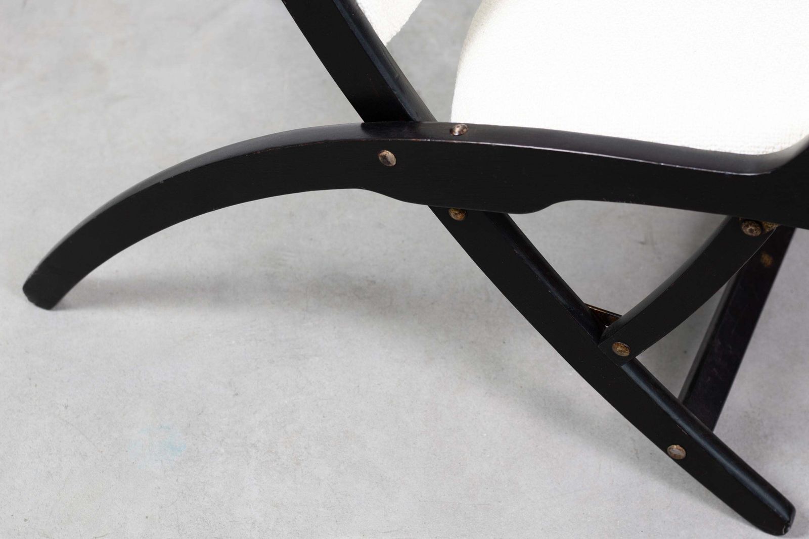 Gio Ponti Ninfea Folding Chairs In Wood And White Fabric By Reguitti 1960s Italy photo 3741.0