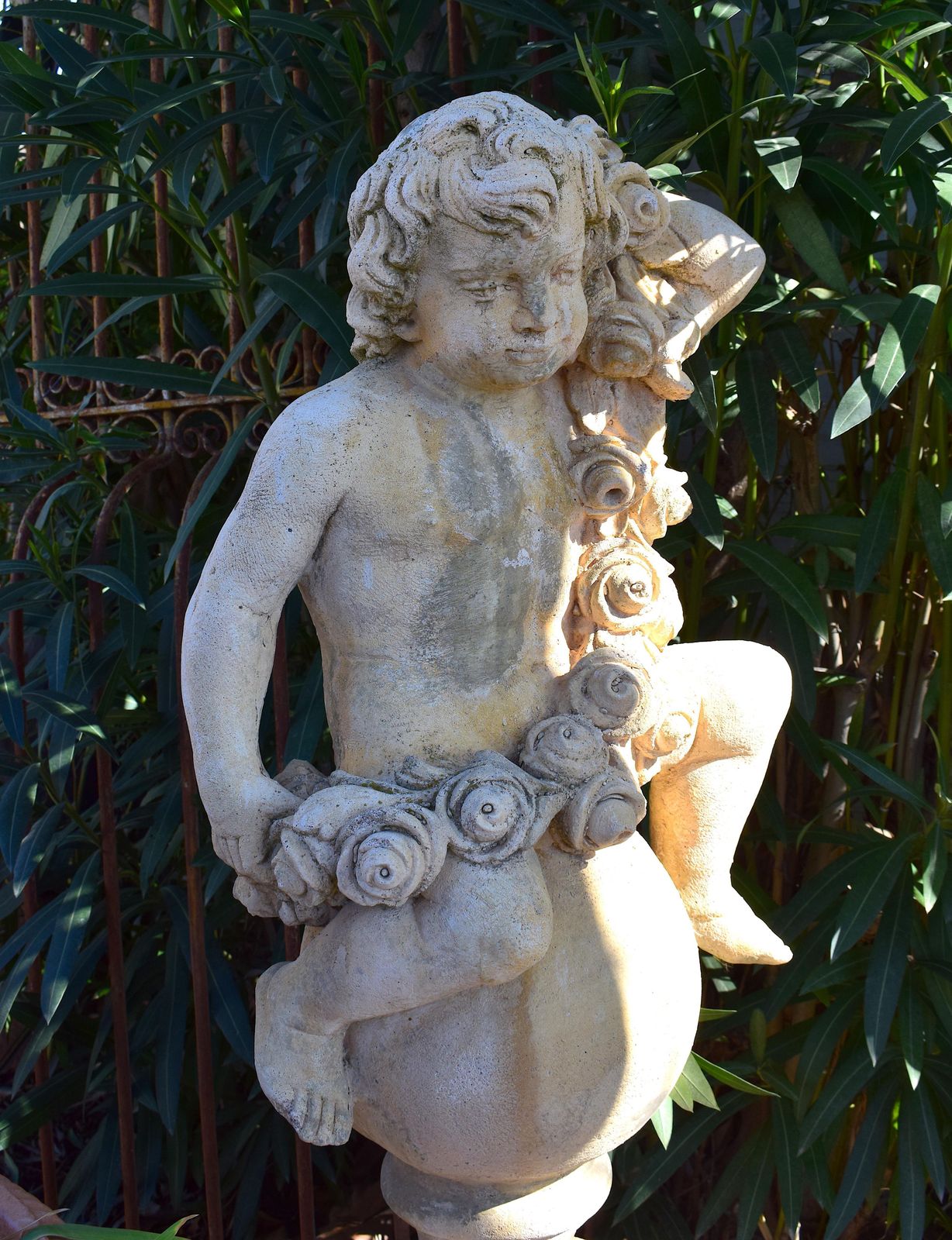 Pair Of 20th Century Garden Cherubs On Square Plinths photo vintage
