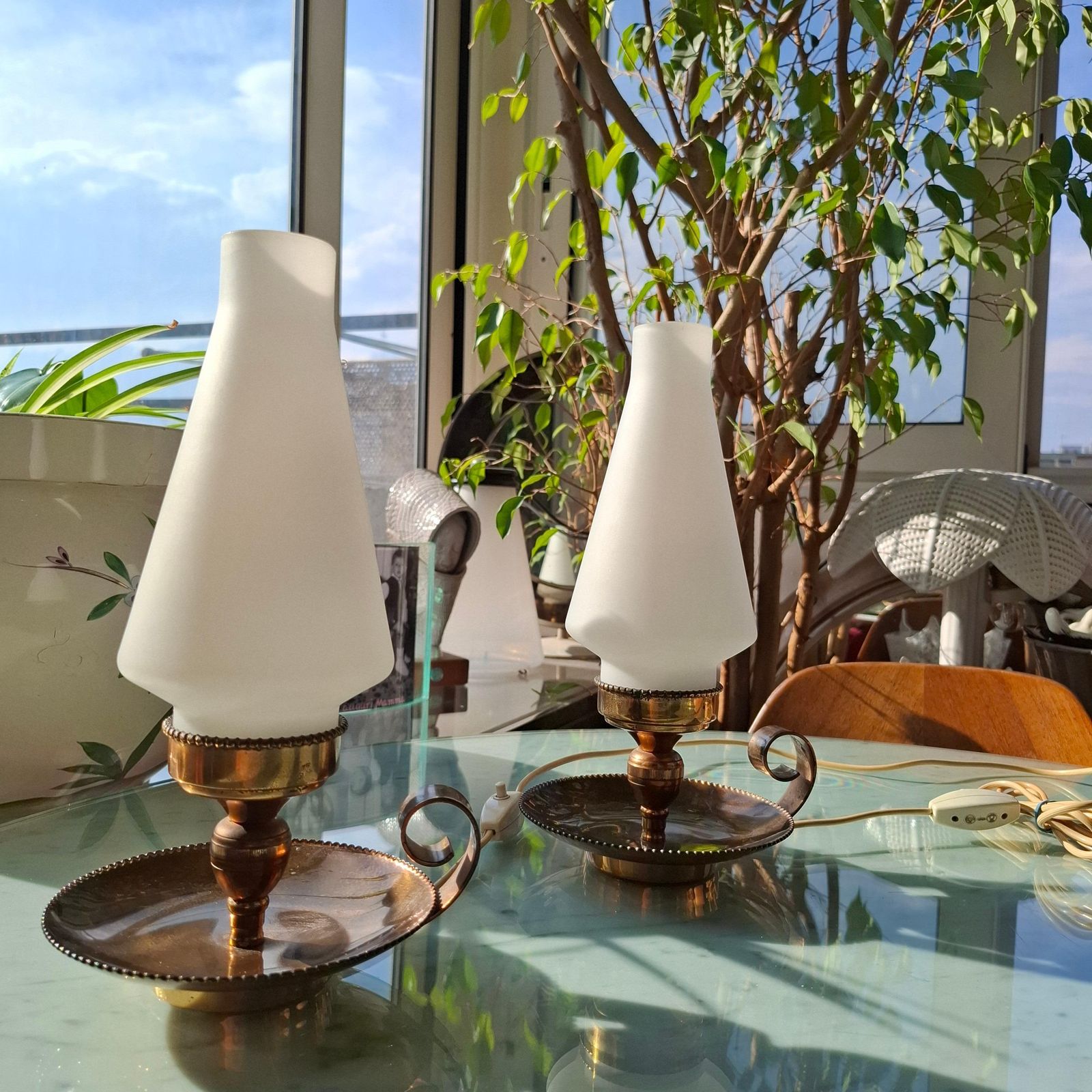 Stilnovo Coppia Lampade Da Tavolo Firmate Ottone E Vetro Opale 1950 Italy photo Lighting