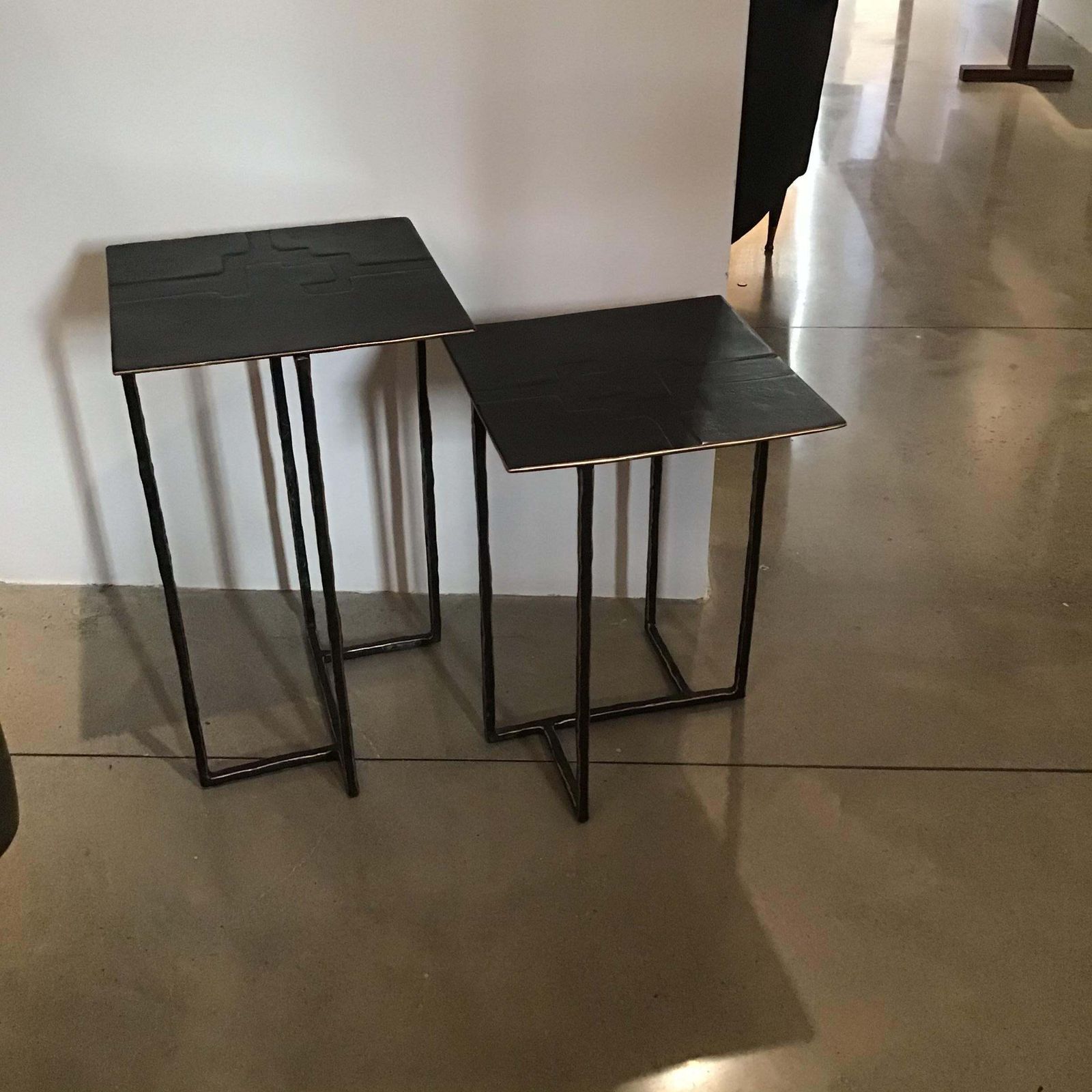 Laboratoro Avallone “ Tavoli Occasionali “ Twist Coffe Table Bronzo Sat.2010 Ita photo furniture