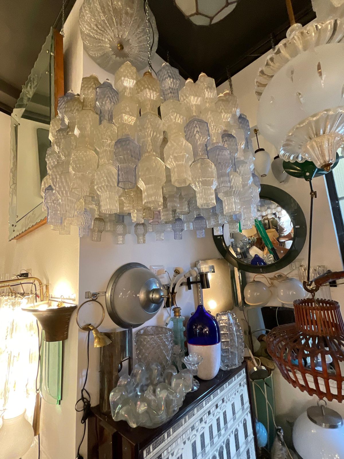 photo buy Seguso    Chandelier Murano Glass . Italy 1950