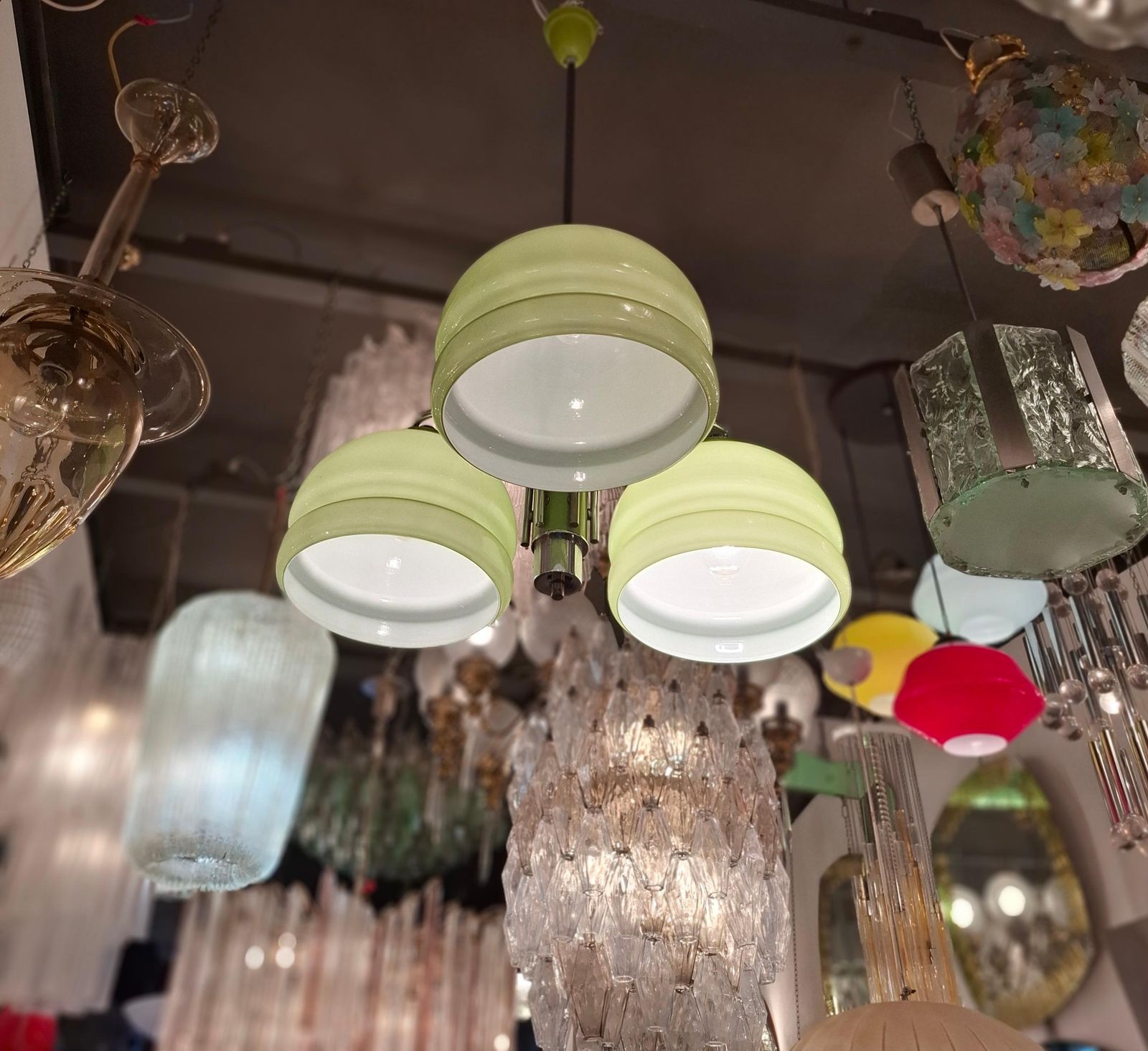 Lighting Stilnovo Chandelier N Tre Luci Vetro Incamiciato Metallo Cromato 1960 Italia photo