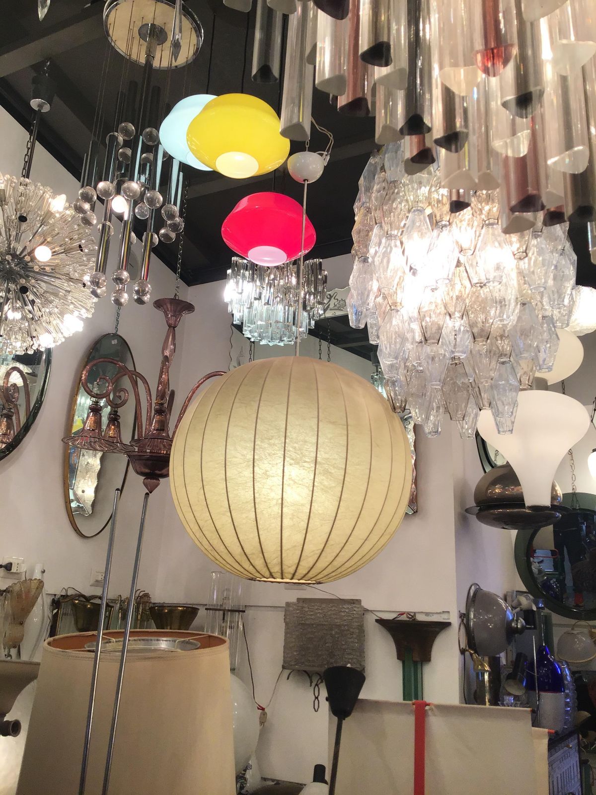 photo vintage Flos Achille And Piergiacomo Castiglioni Chandelier Cocoon Metal 1960 Italy