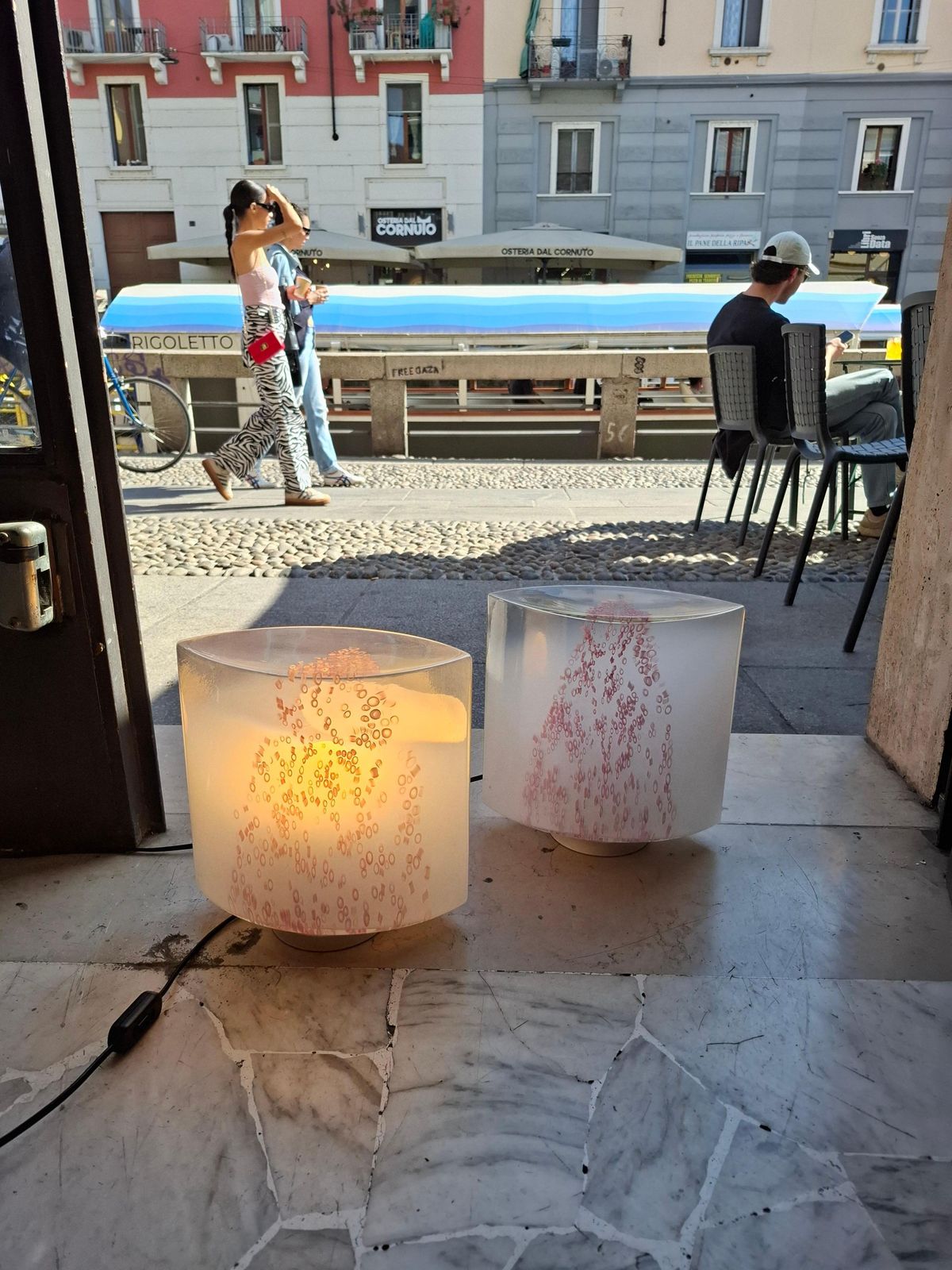 photo furniture Toso/Leucos Pair Of Table Lampso V Etro Di Murano Ottone 1970 Italy