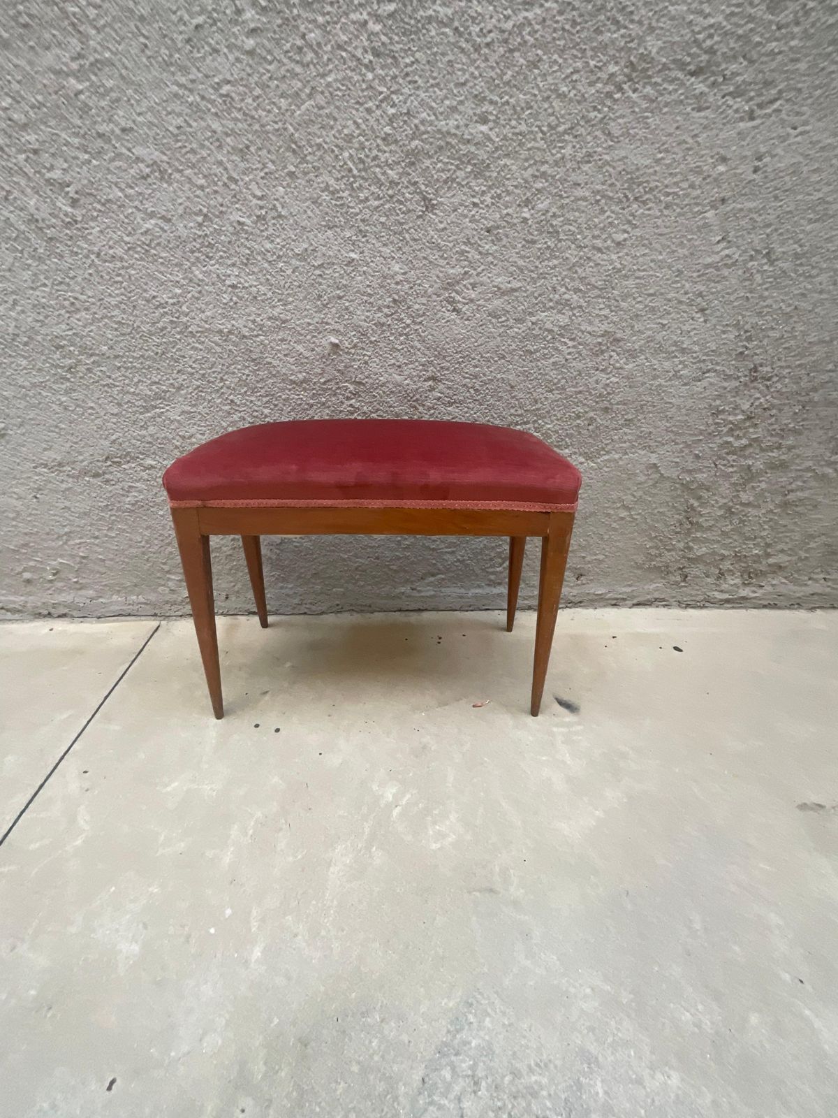 photo vintage Giio Ponti   Walnut Bench, Pink Velvet   Made In Italy 1940s