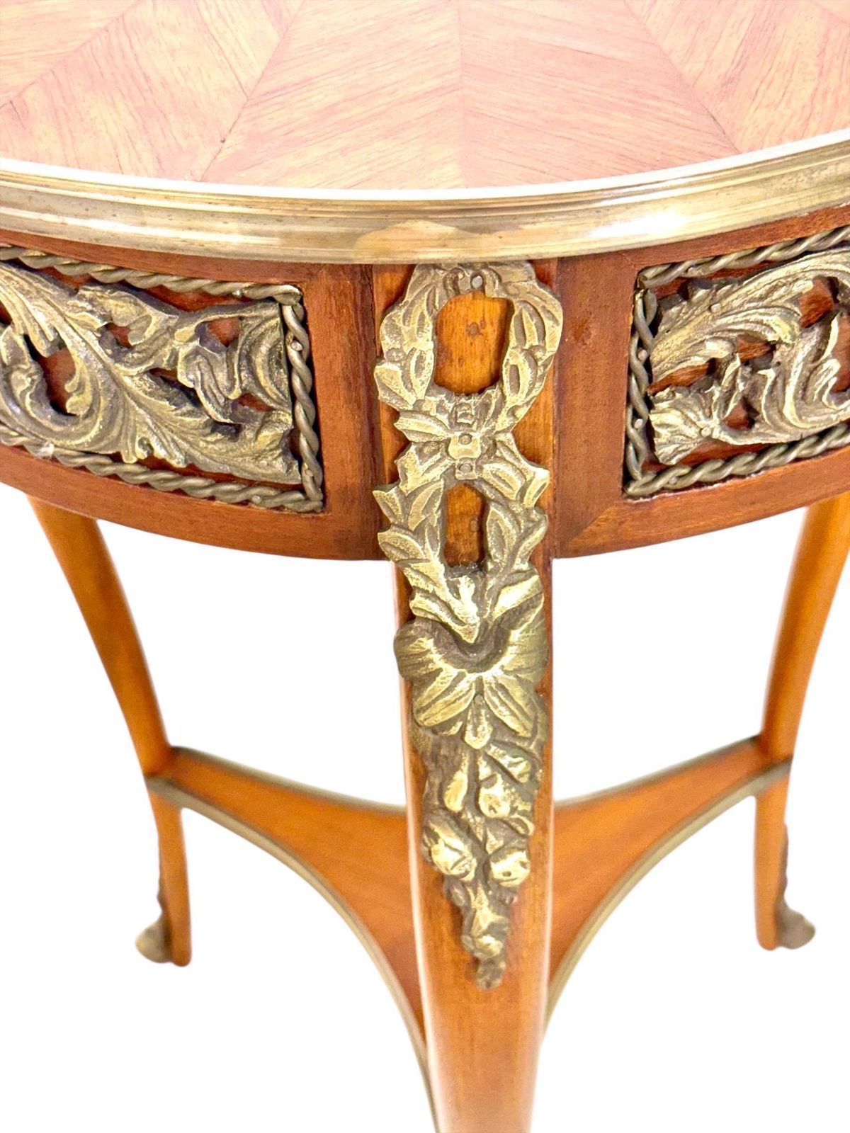 photo furniture Louis XV Style Gilt Bronze Mounted Guéridon, France, Late 19th Century