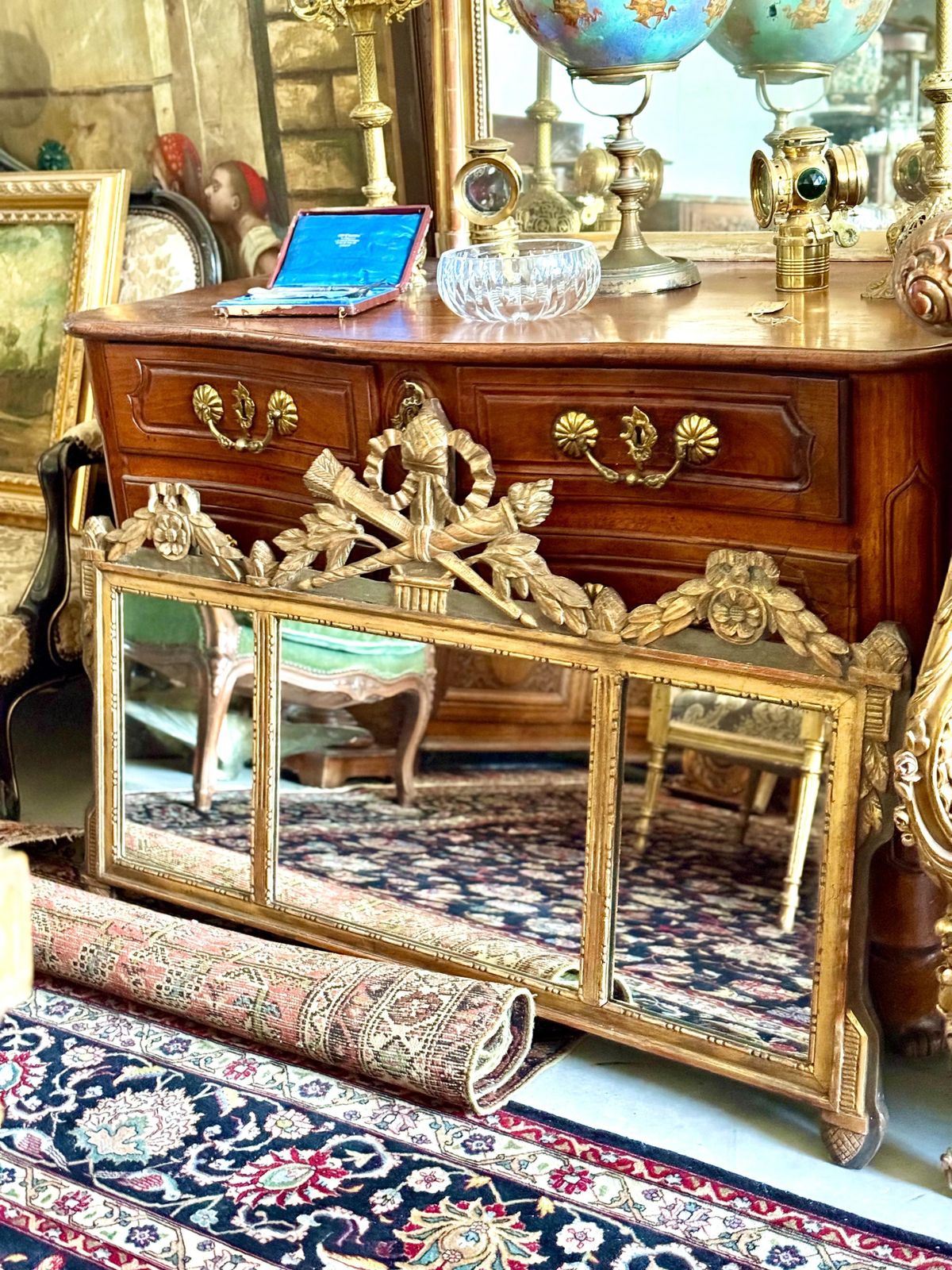 photo buy 19th Century French Neoclassical Giltwood Wall Mirror With Crest