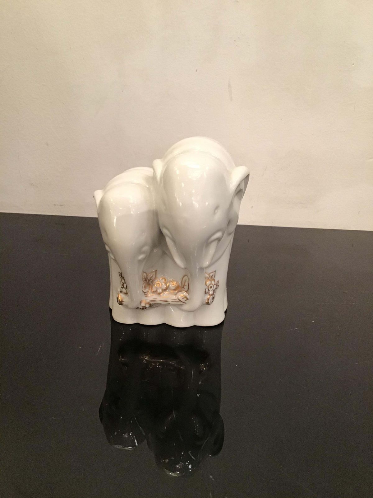 photo buy Gio’ Ponti “ Elephant “ Porcelain Gold 1927 Italy