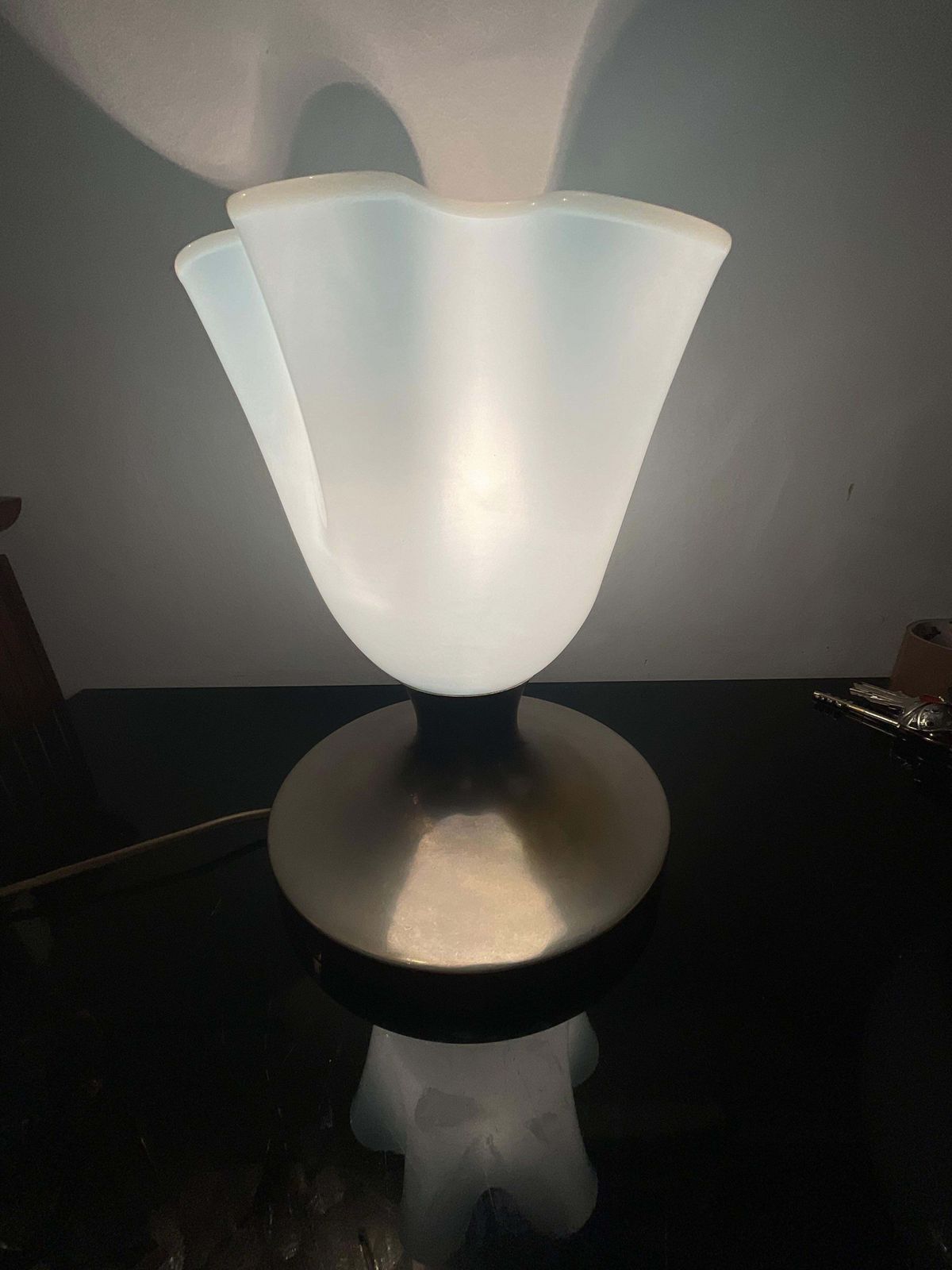 Attribuita A Venini   Lampada Da Tavolo Fazzoletto   Murano 1940 photo furniture