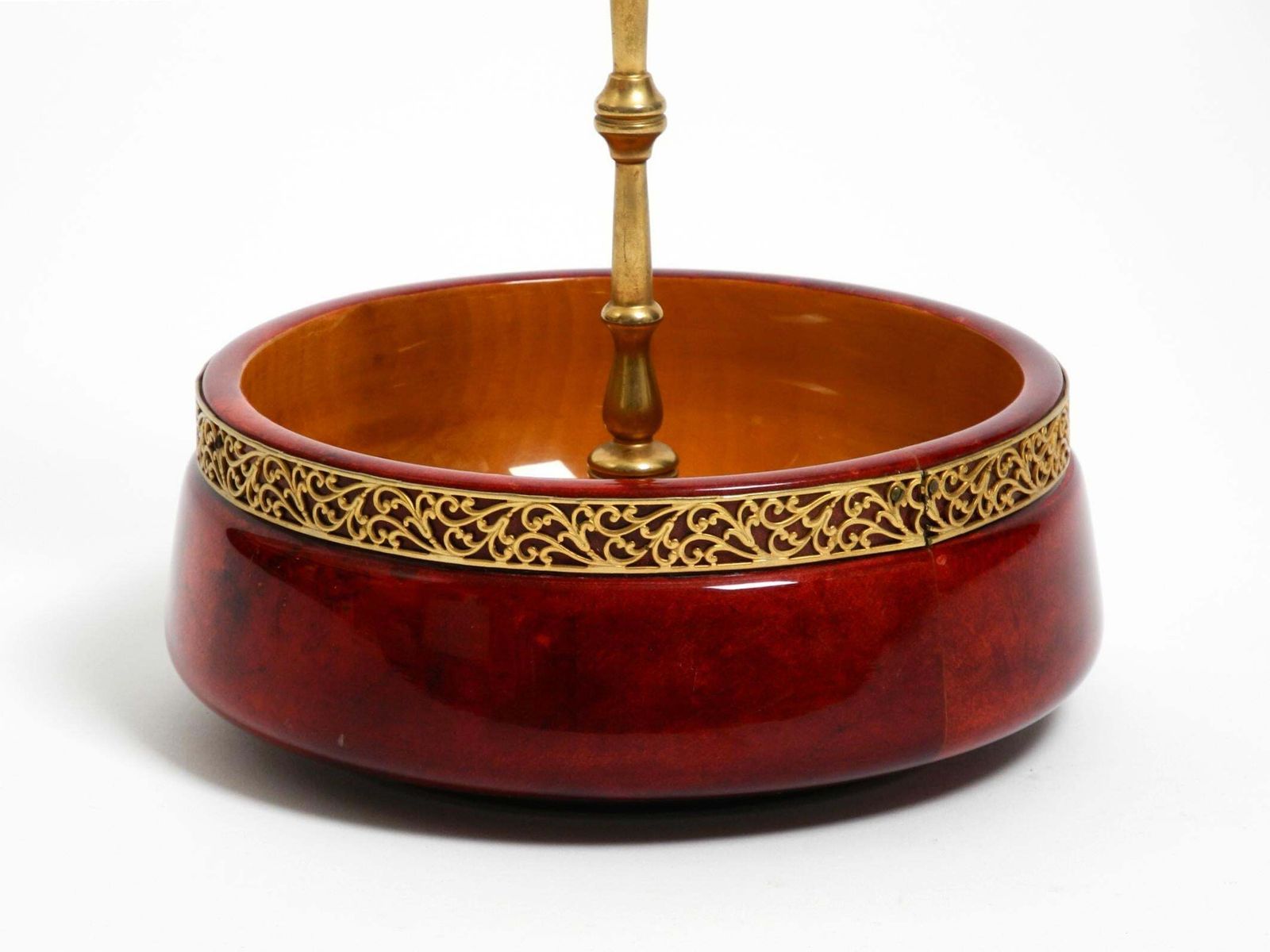 photo vintage 1960s Nut Bowl By Aldo Tura Made Of Red Goatskin And Brass   Made In Italy