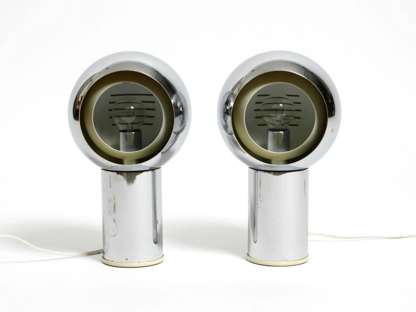 Pair Of Beautiful Large Mid Century Space Age Chrome Table Lamps   Made In Italy photo for sale
