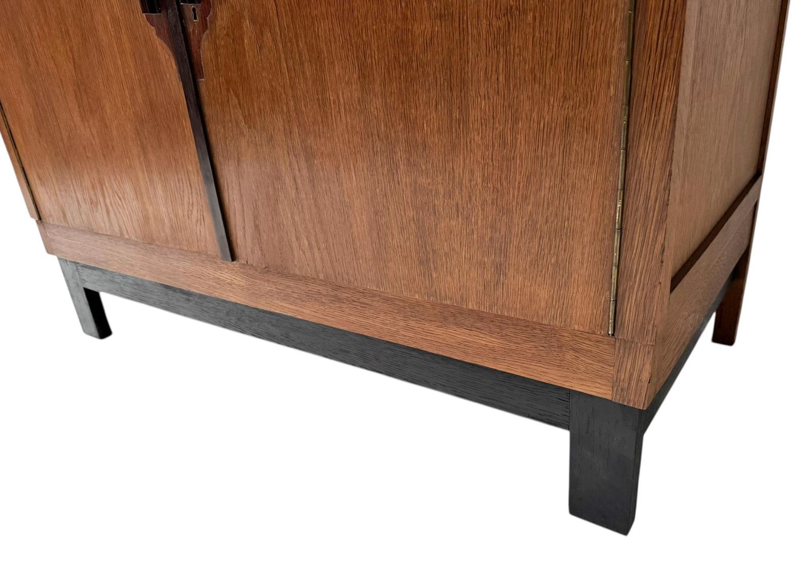 photo furniture Art Deco Modernist Sideboard Or Credenza With Black Lacquered Top, 1930s