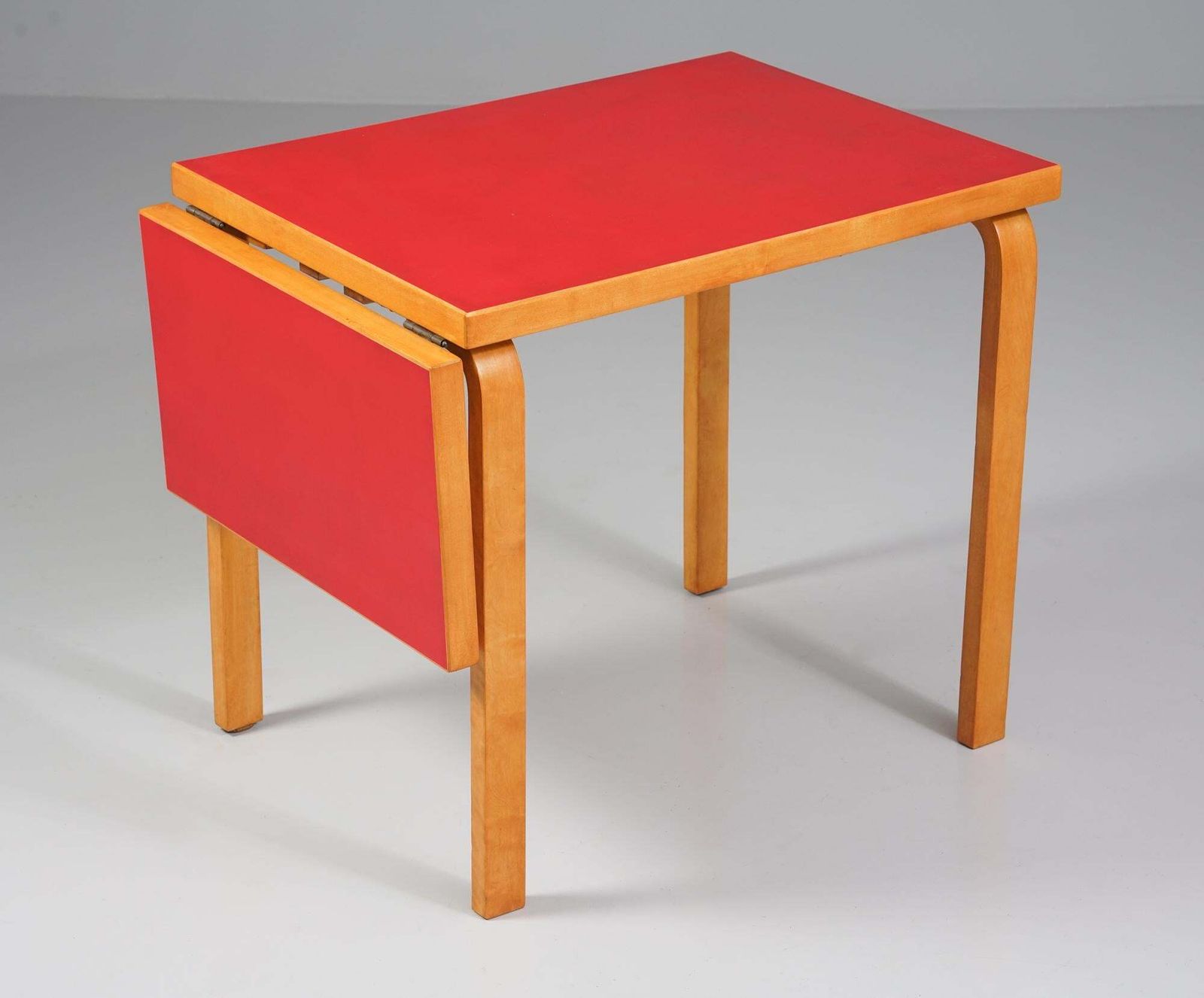 Model Dl82 Drop Leaf Table, Alvar Aalto, Oy Huonekalu  Ja Rakennustytehdas Ab photo vinterior