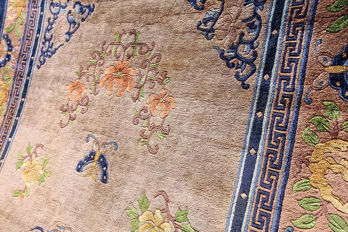 Textiles Chinese Silk Rug – Floral Harmony From The Mid 20th Century photo