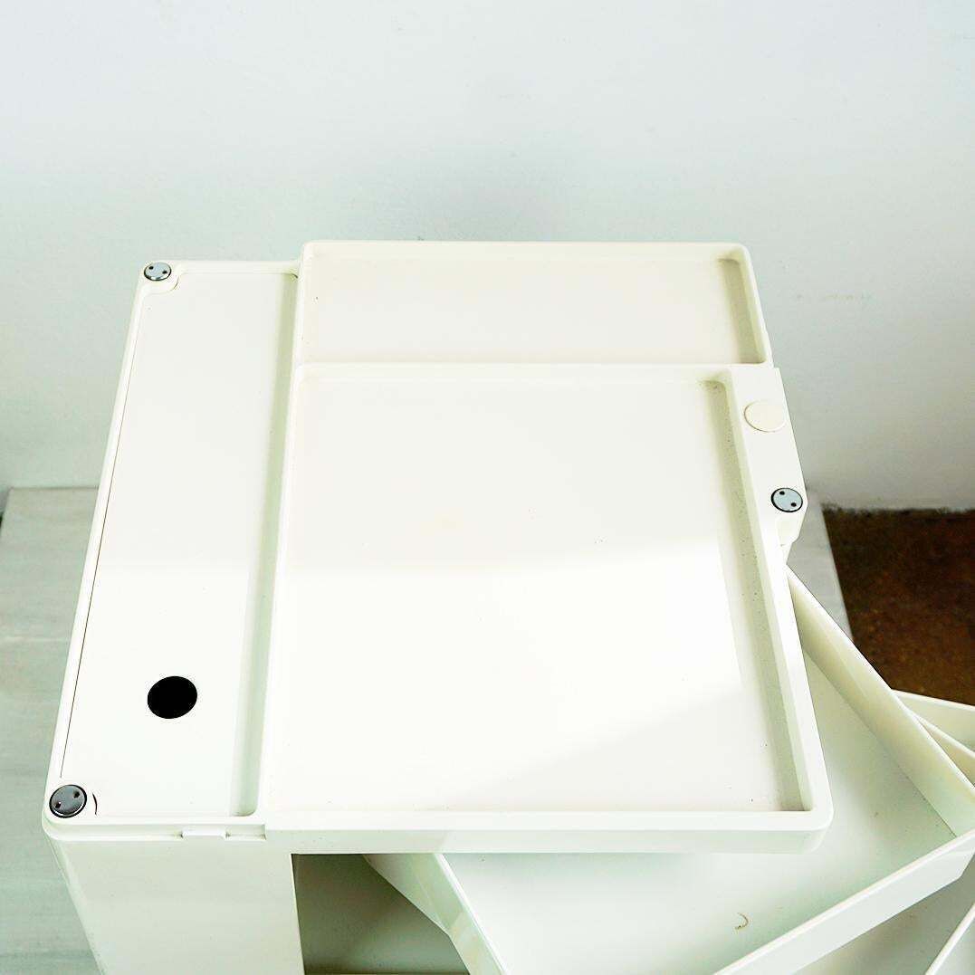 381.0 Cremewhite Boby Trolley By Joe Colombo For Bieffeplast, Italy, 1970s photo