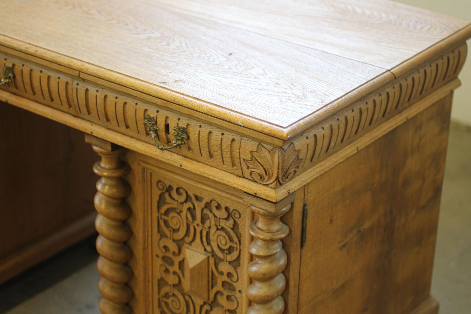 Handcrafted 1960s Danish Oak Desk, Deep Patina, Sculptural Mid Century Design photo for sale
