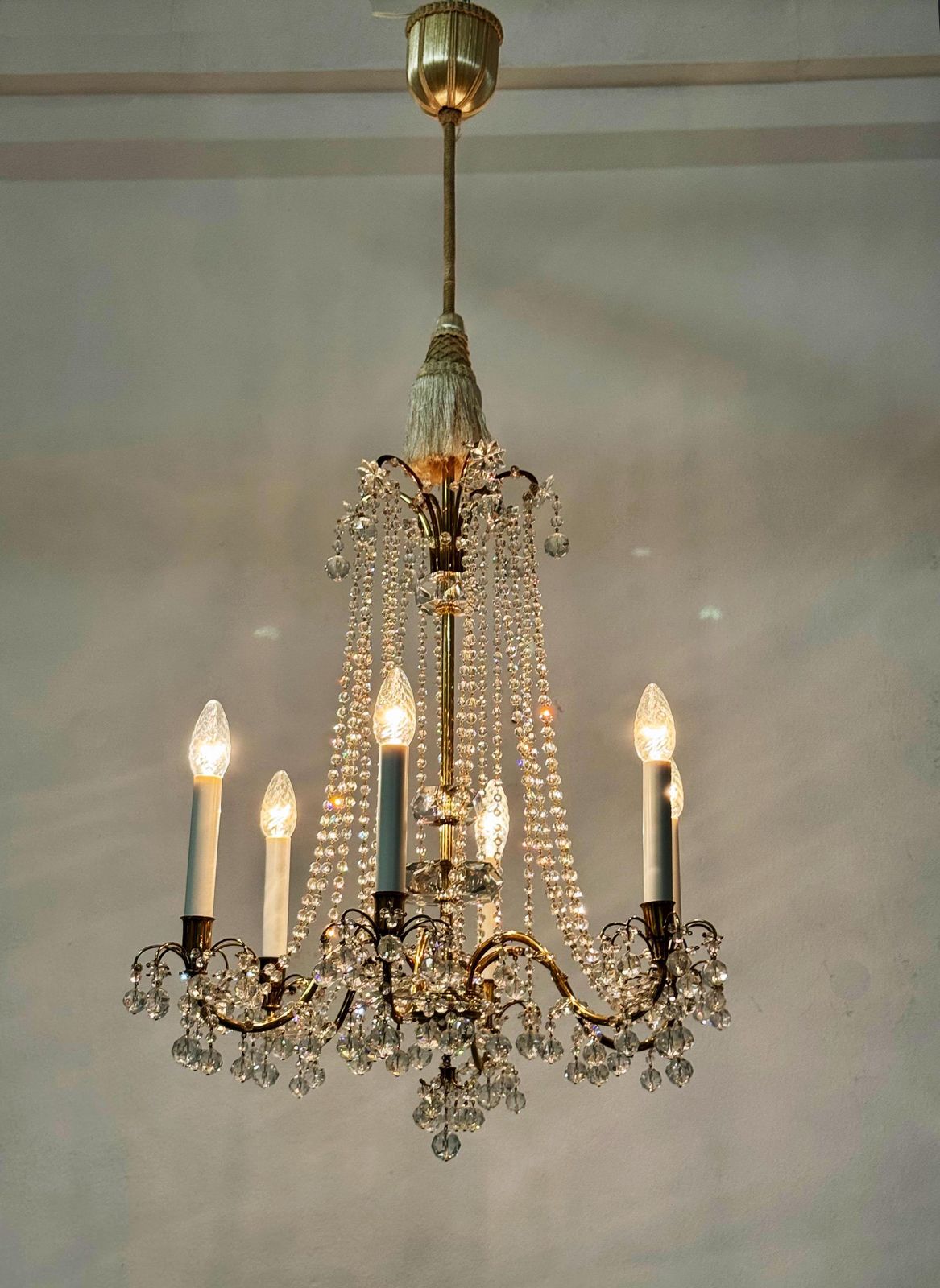 photo vintage Brass Cat Crystal Chandelier By J.L Lobmeyr