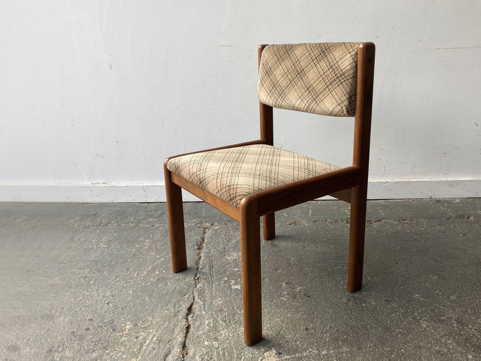 Set Of 4 1960’s Mid Century Dining Chairs By G Plan photo buy