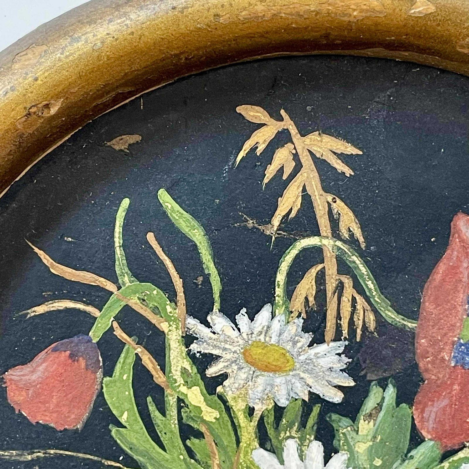 Antique Cute Round Oil Painting With Motive Of Wild Scandinavian Summer Flowers In Great Colours photo 195.0