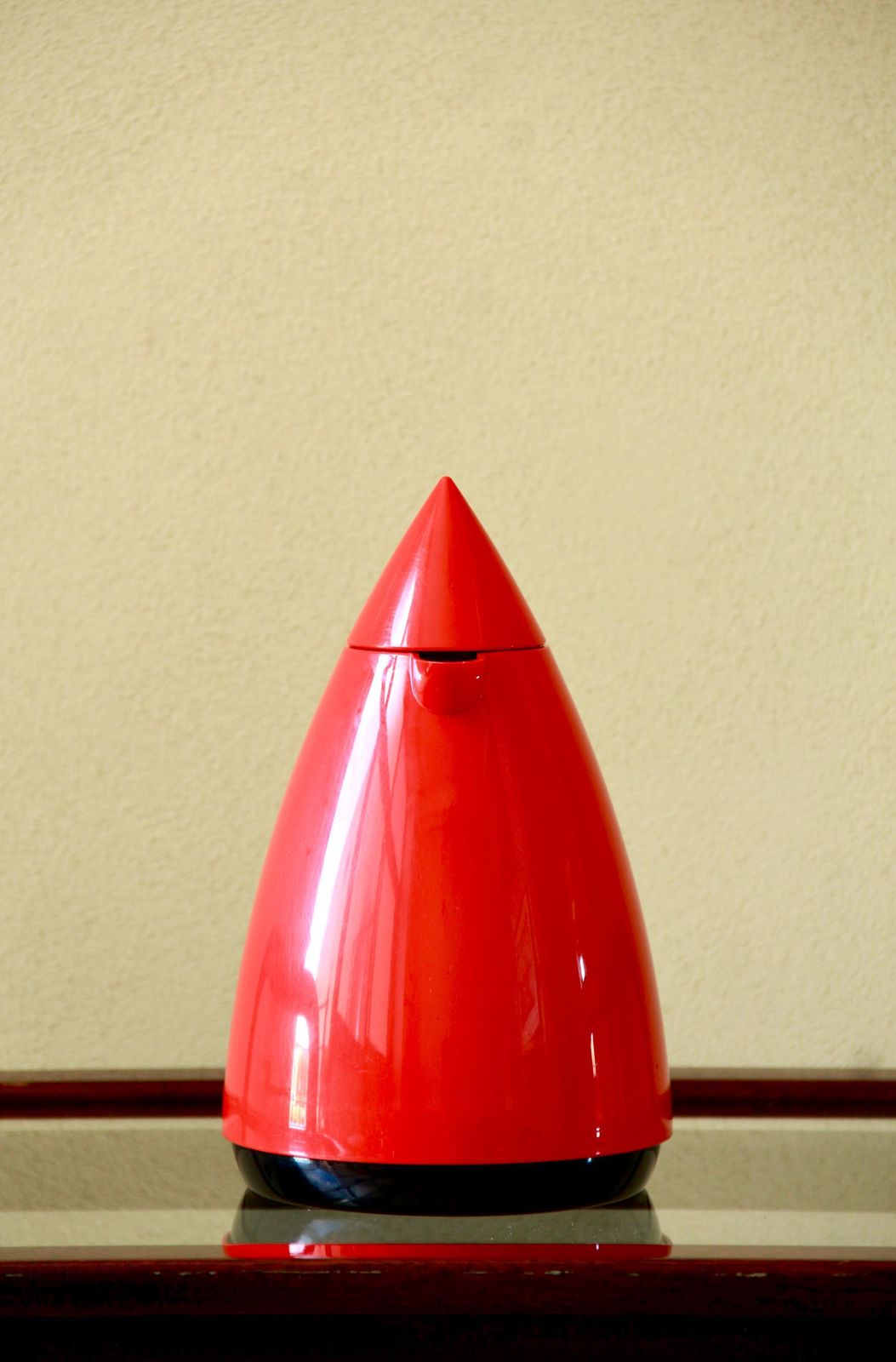 Vulcano, Vintage Memphis Design Red Thermos / Vacuum Flask For Coffee Or Tea By Emsa Brasil, 1980s photo vinterior