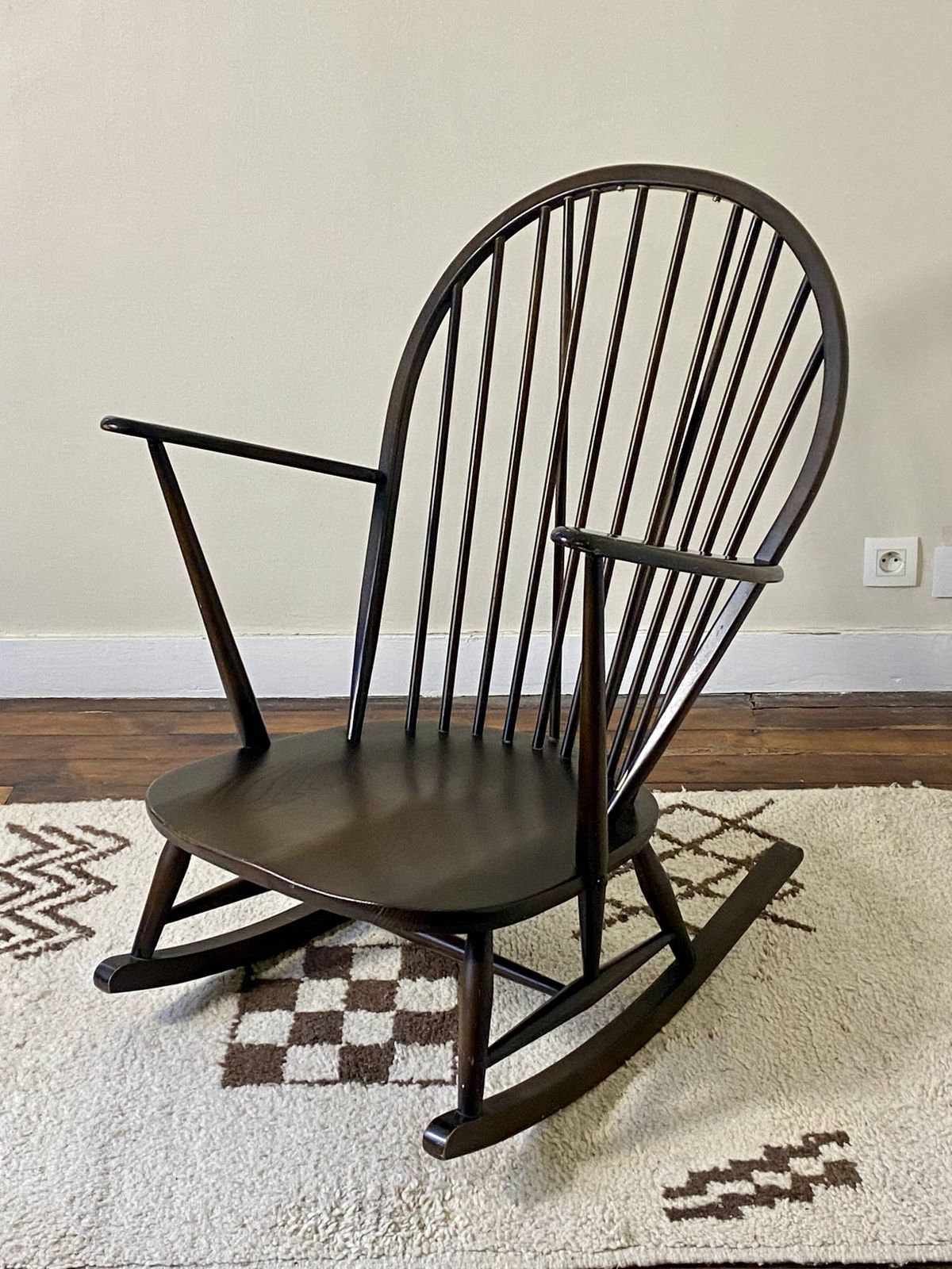 Rocking Chair Ercol, Lucian Ercolani, Year 1956 photo buy