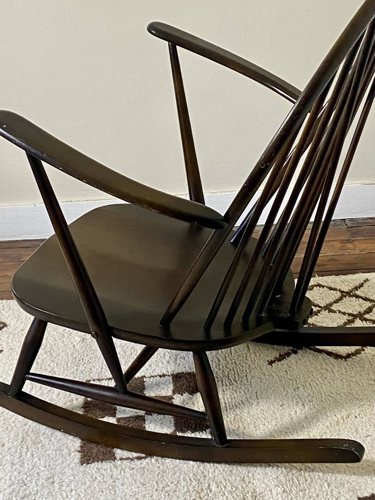 photo vinterior Rocking Chair Ercol, Lucian Ercolani, Year 1956