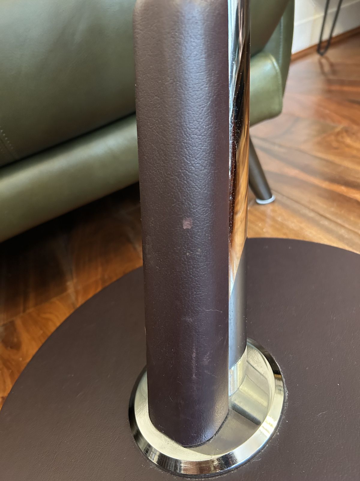 Pair Of Round Glass Coffee/Side Tables photo Furniture