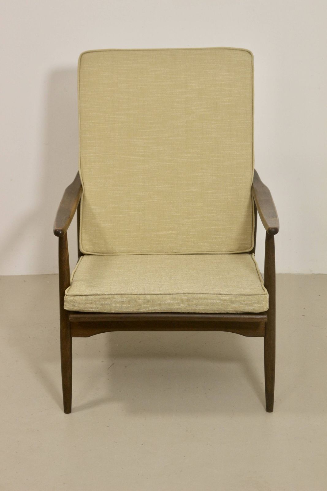 1960s Scandinavian Armchair With Curved Armrests. photo vinterior