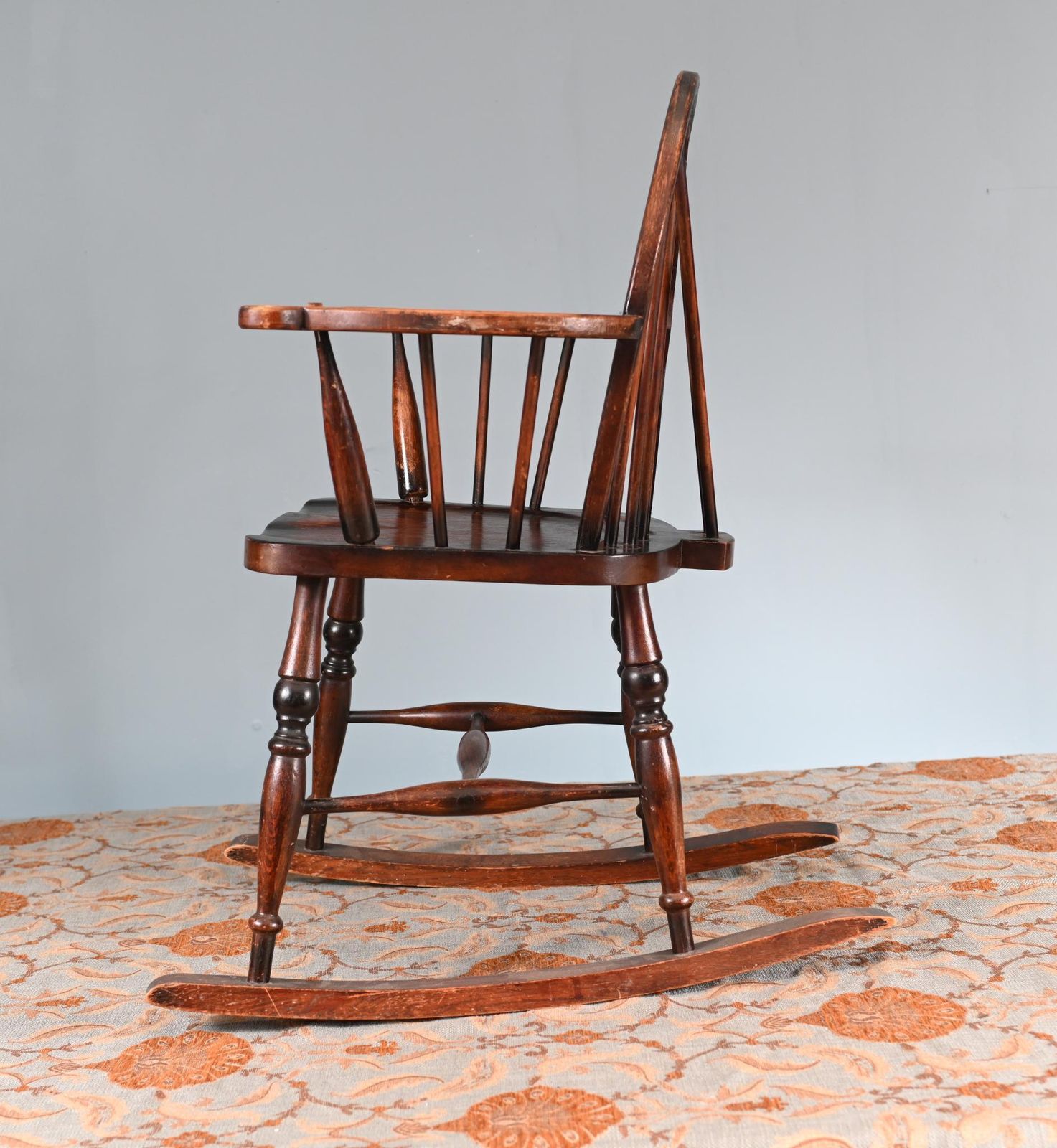 Antique Windsor Rocking Chair Wheelback 1930 photo Furniture