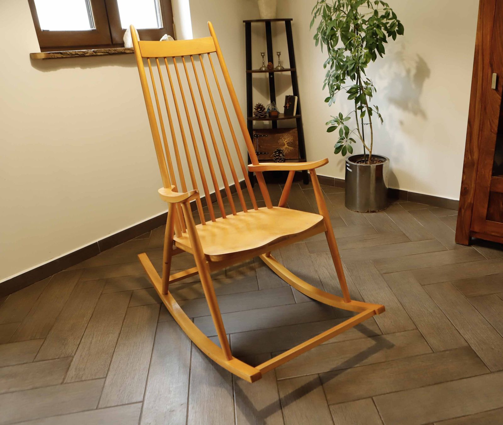 Varjosen Puunjalostus Rocking Chair