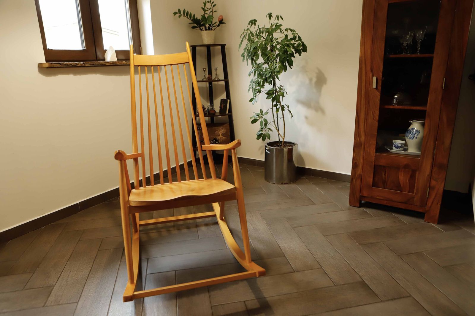 Varjosen Puunjalostus Rocking Chair photo for sale