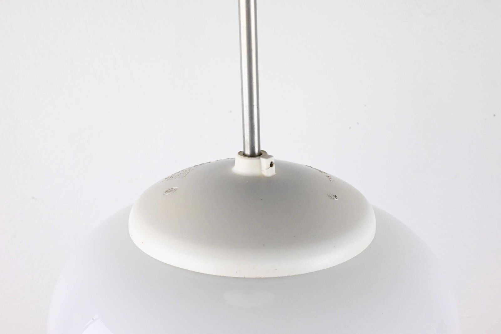 Bakelite Lamp, Bauhaus Pendant Lamp, Bauhaus Lamp, Bauhaus Light, Bauhaus Lighting, Pendant Lighting, Pendant Light, Pendant Lamp photo vinterior