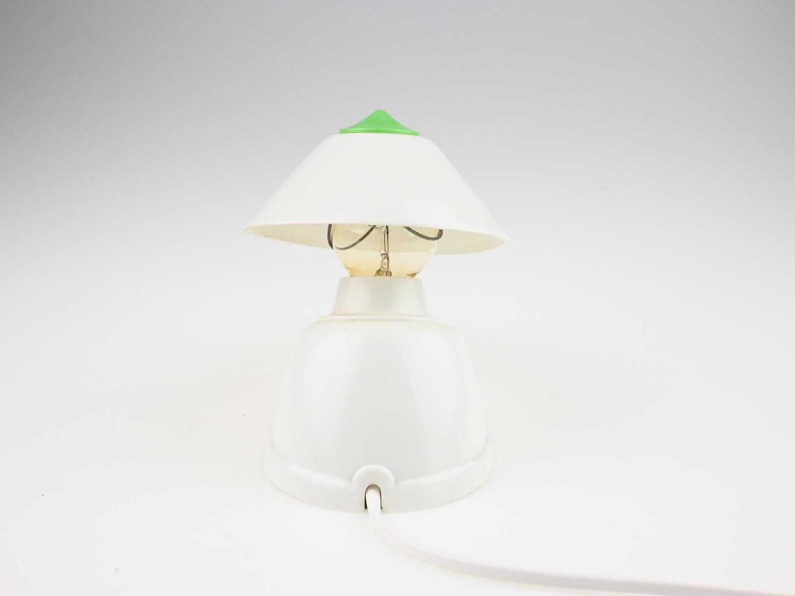 Bauhaus Lamp, Bakelite Lamp, Desk Lamp, Desk Light, Bedside Lamp, Art Deco Lamp, Art Deco Light, Art Deco Lighting, Bauhaus, Type 11641 photo vintage
