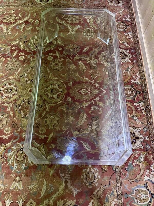 Table Basse En Altuglas Et Verre photo vinterior