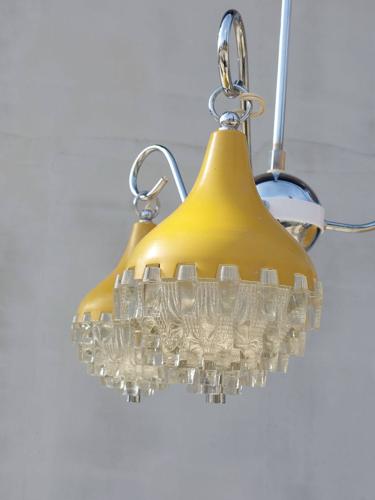 Retro Pendant Lamp /Retro Ceiling Light/Space Age Pendant Lamp/Space Age Chandelier/Mcm Pendant Lamp/Vintage Chandelier/Pineapple Shape/70's photo vinterior