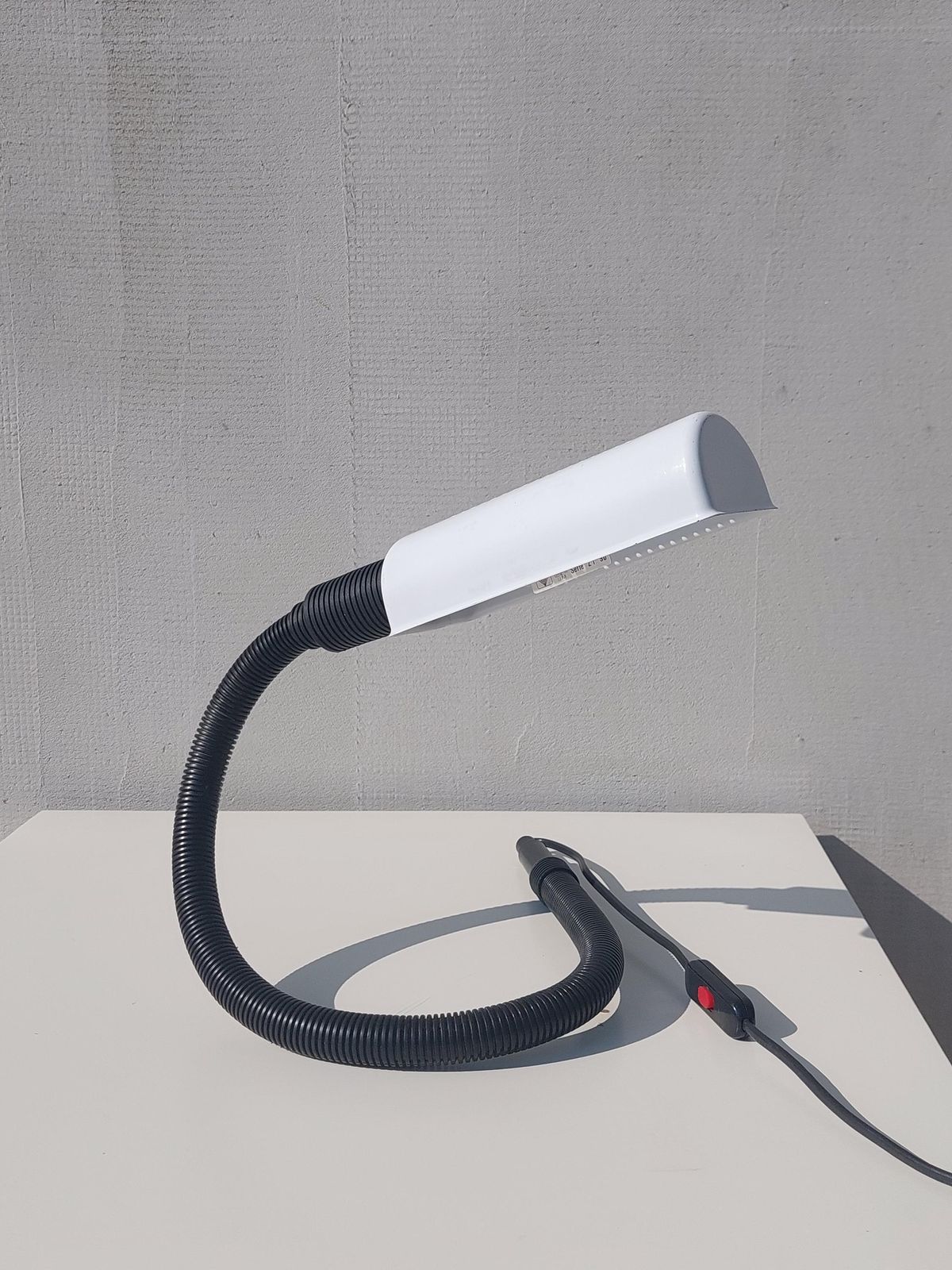 Veneta Lumi / Veneta Lumi Z1 90 / Italian Table, Desk Lamp / Italian Designer Table, Desk Lamp / Lamp Of Various Shapes / Italy / Mcm /80's photo vinterior
