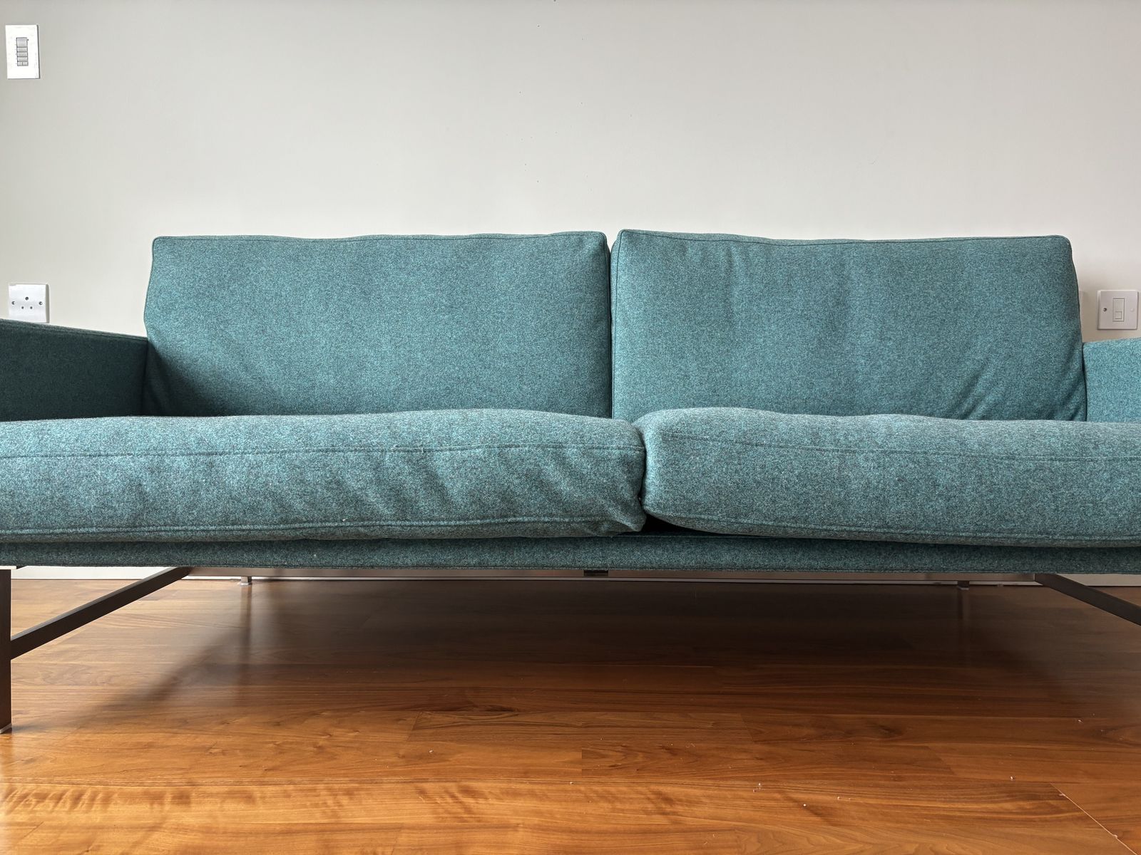 Fritz Hansen Lissoni Sofa In Divina – Wool Upholstery, Stainless Steel Frame, 20 Year Warranty (2016) Valued At £8000 photo Furniture