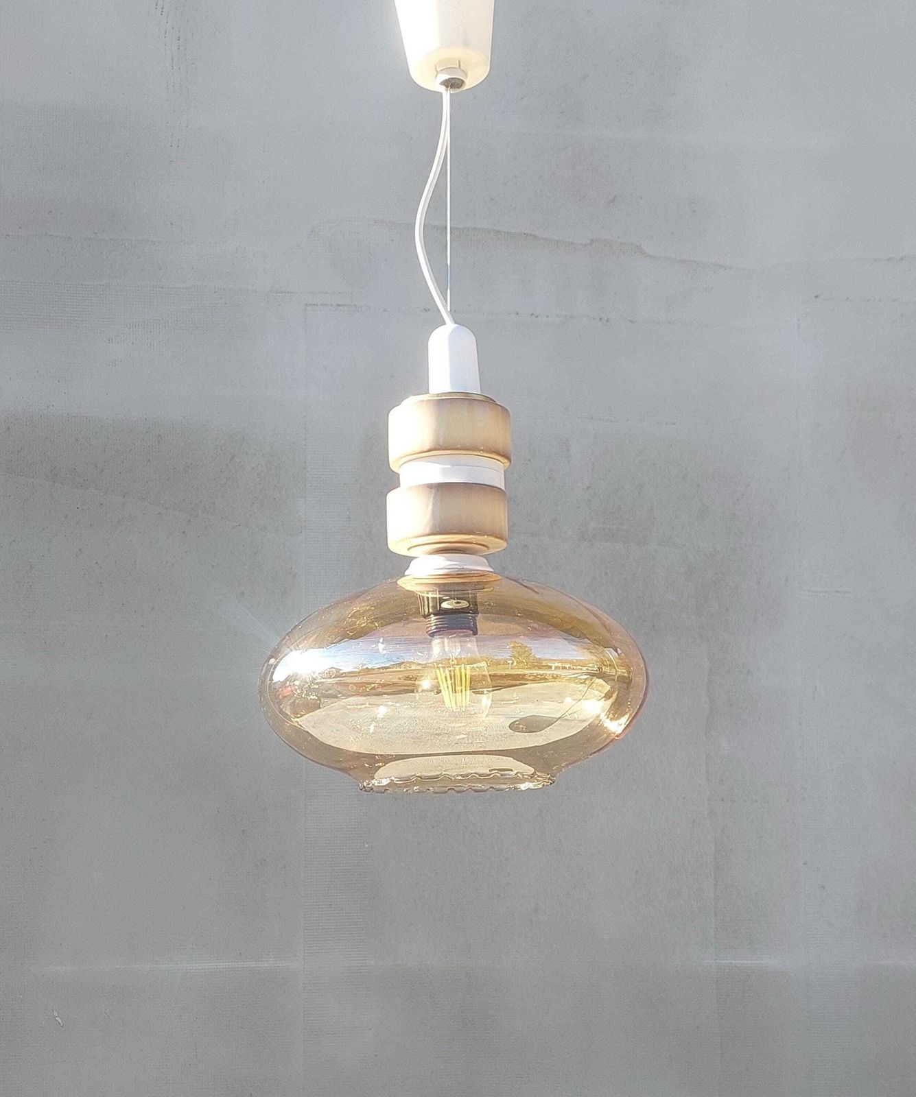 Retro Pendant Light / Retro Ceiling Light / Retro Lighting / Ufo Pendant Light / Space Age /Space Age Pendant Lamp / Mcm Pendant Light /70's photo vintage