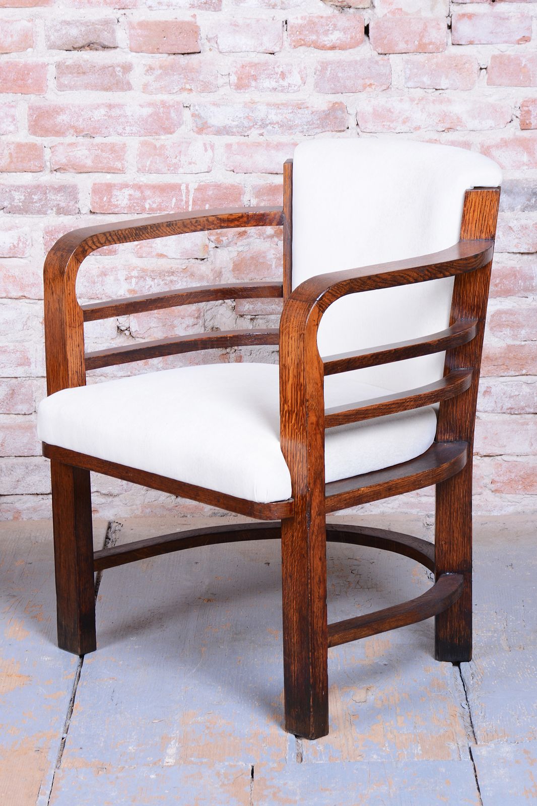 photo furniture Set Of Four Restored Art Deco Armchairs, By O. Wagner, Oak, Austria, 1910s