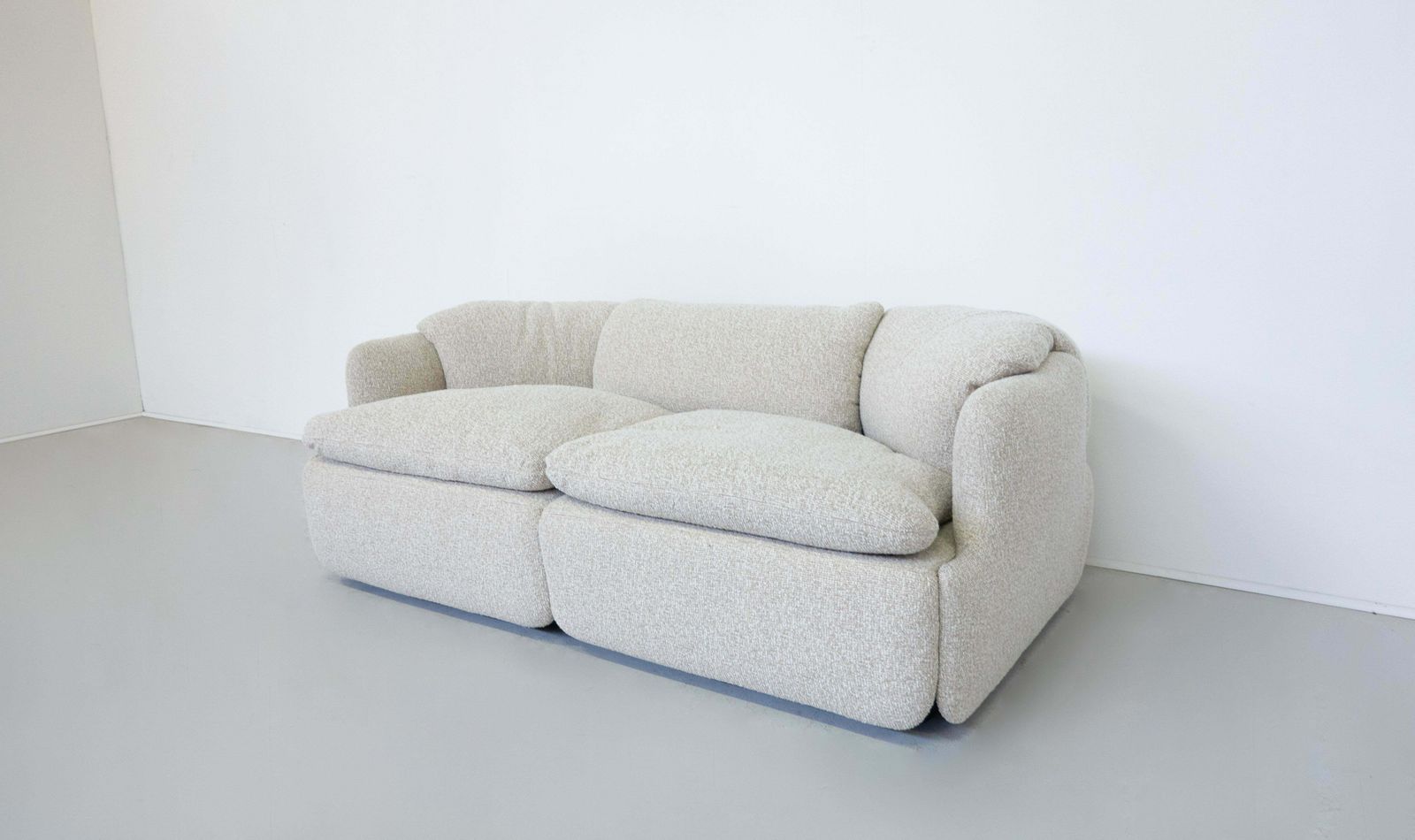 Confidential Sofa By Alberto Rosselli For Saporiti, Italy, 1970s photo furniture