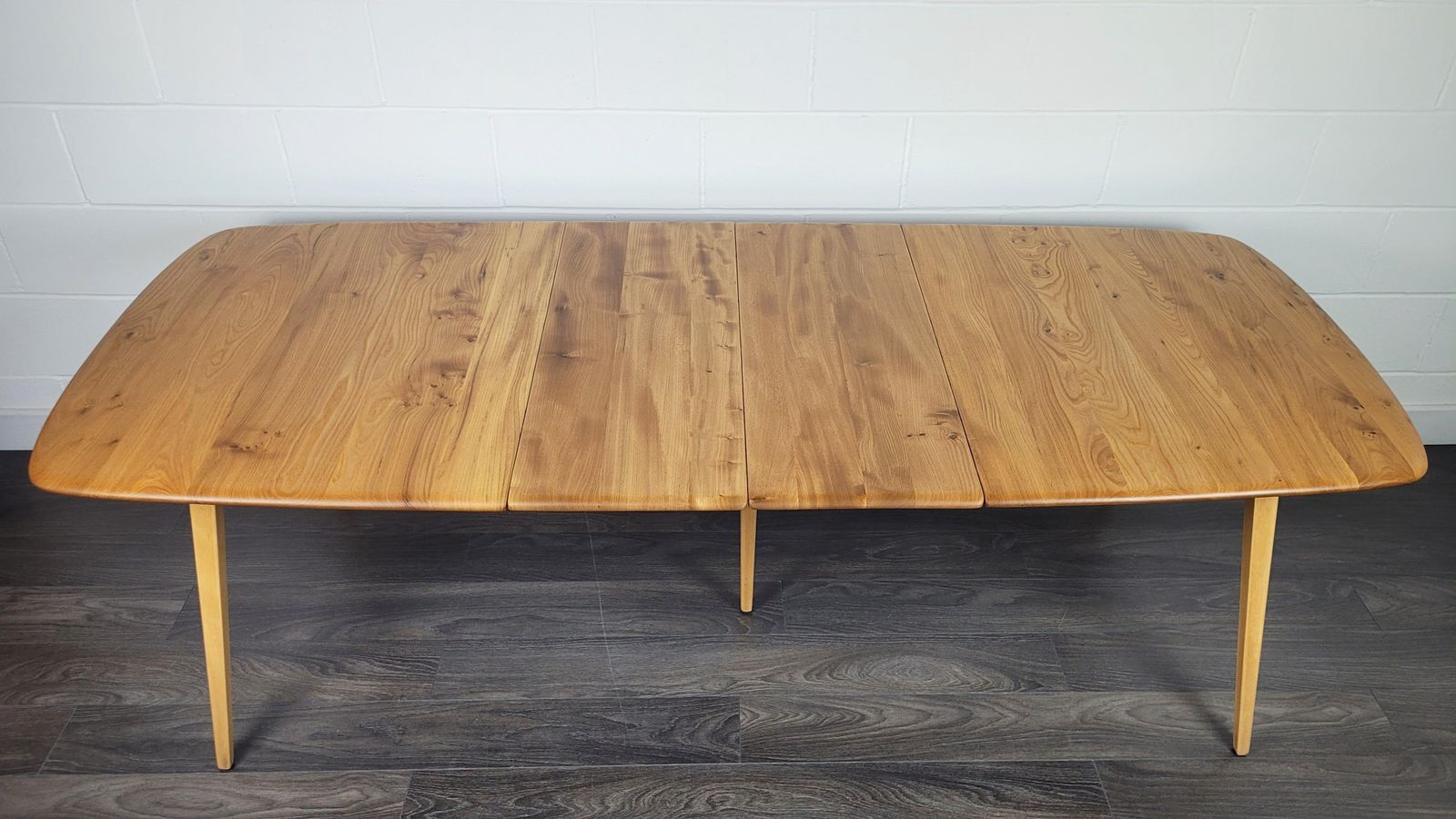1600.0 Ercol Grand Extending Dining Table, 1960s, photo