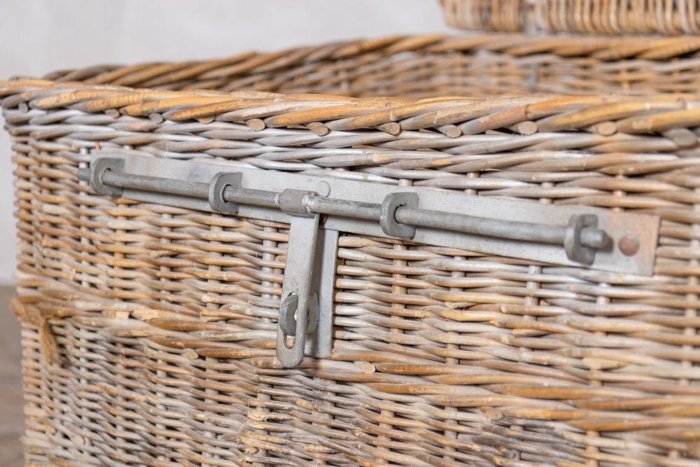 Vintage 1930's Wicker Laundry Basket photo buy