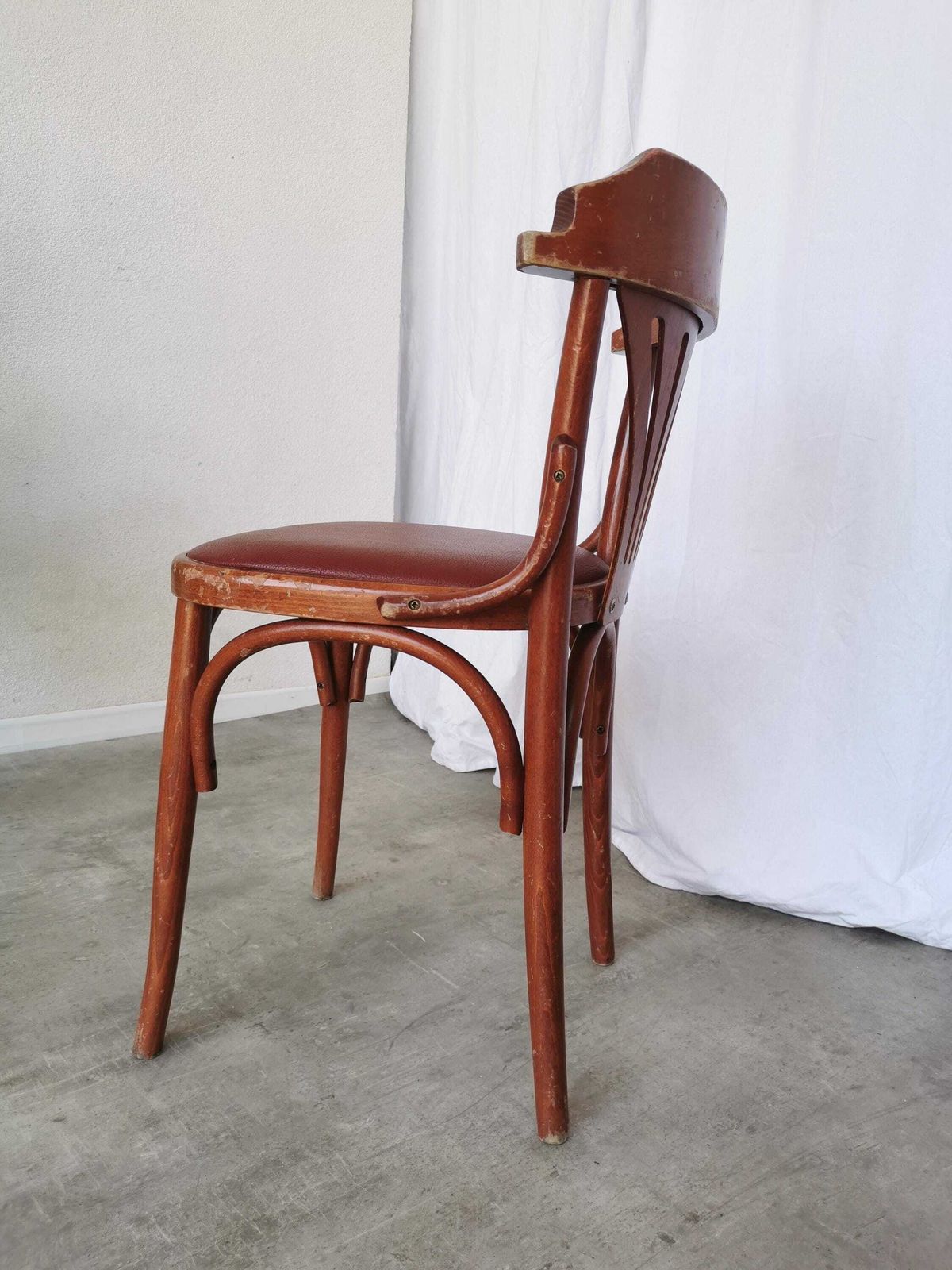 Vintage Bentwood Dining Chair With Fan Backrest / 1970s / Thonet Style / Dark Wood Frame And Faux Leather Seat / Irish Pub Style photo buy